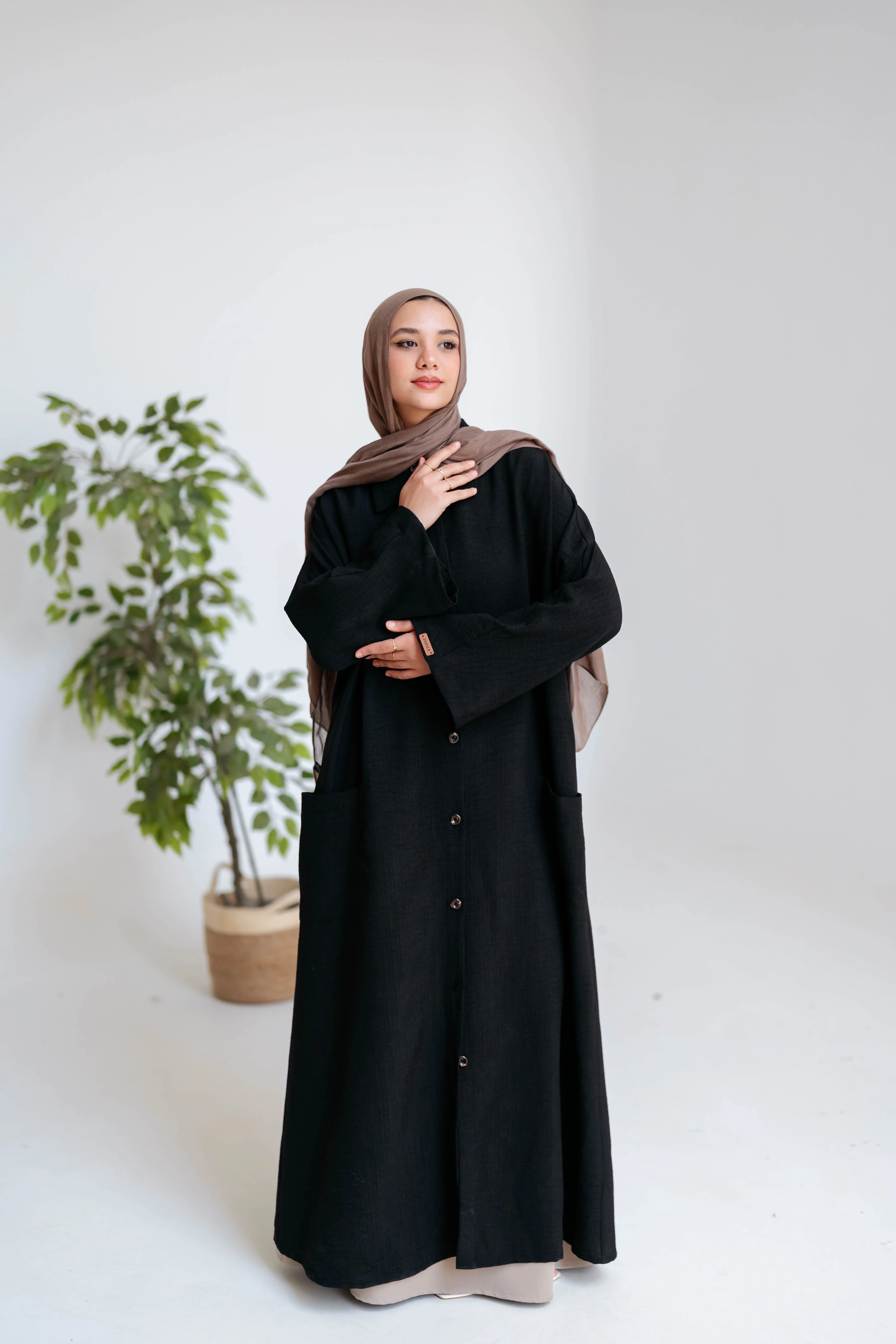 Alinor Shirt Dress - Image 15