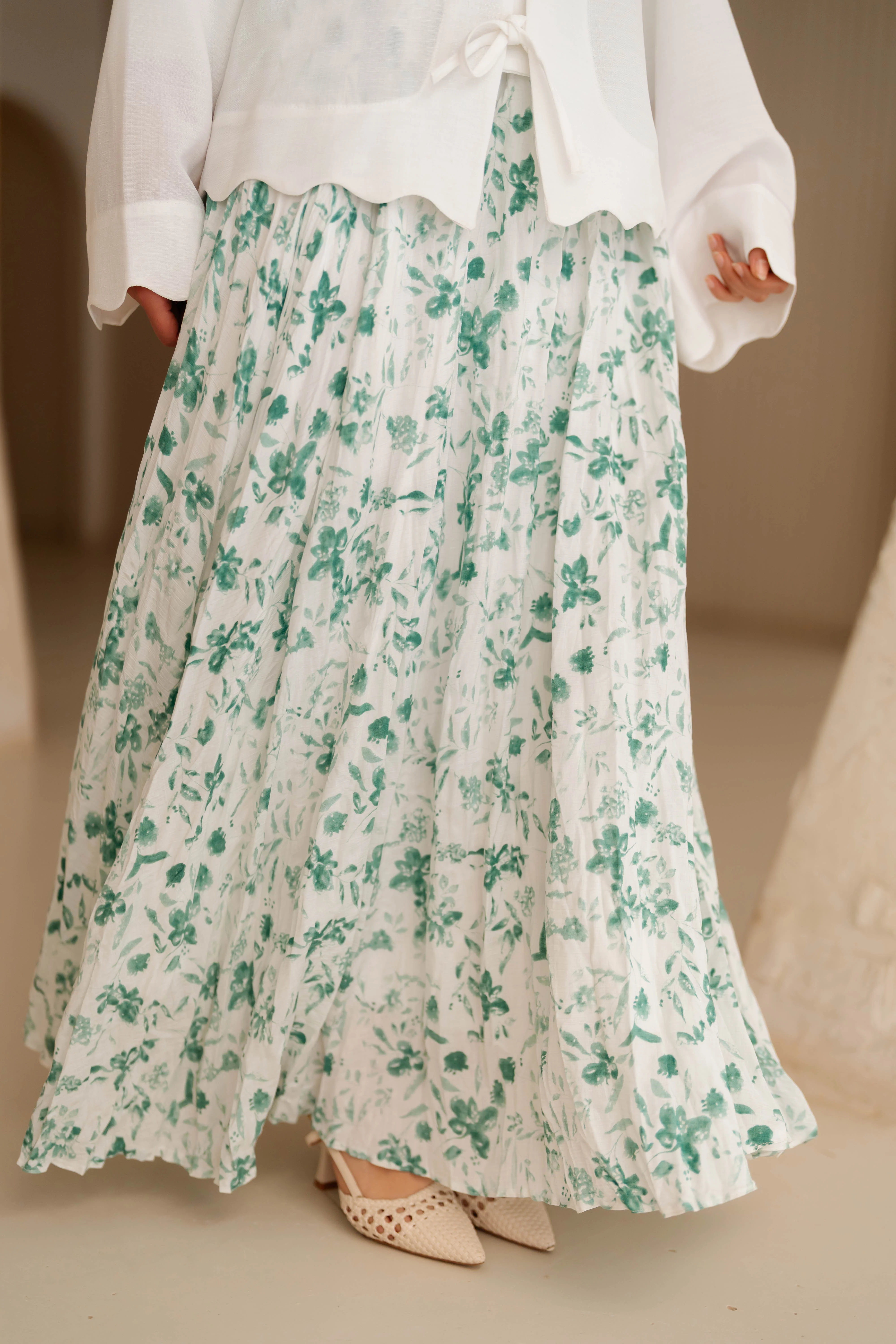 Blooms Skirt - Image 4