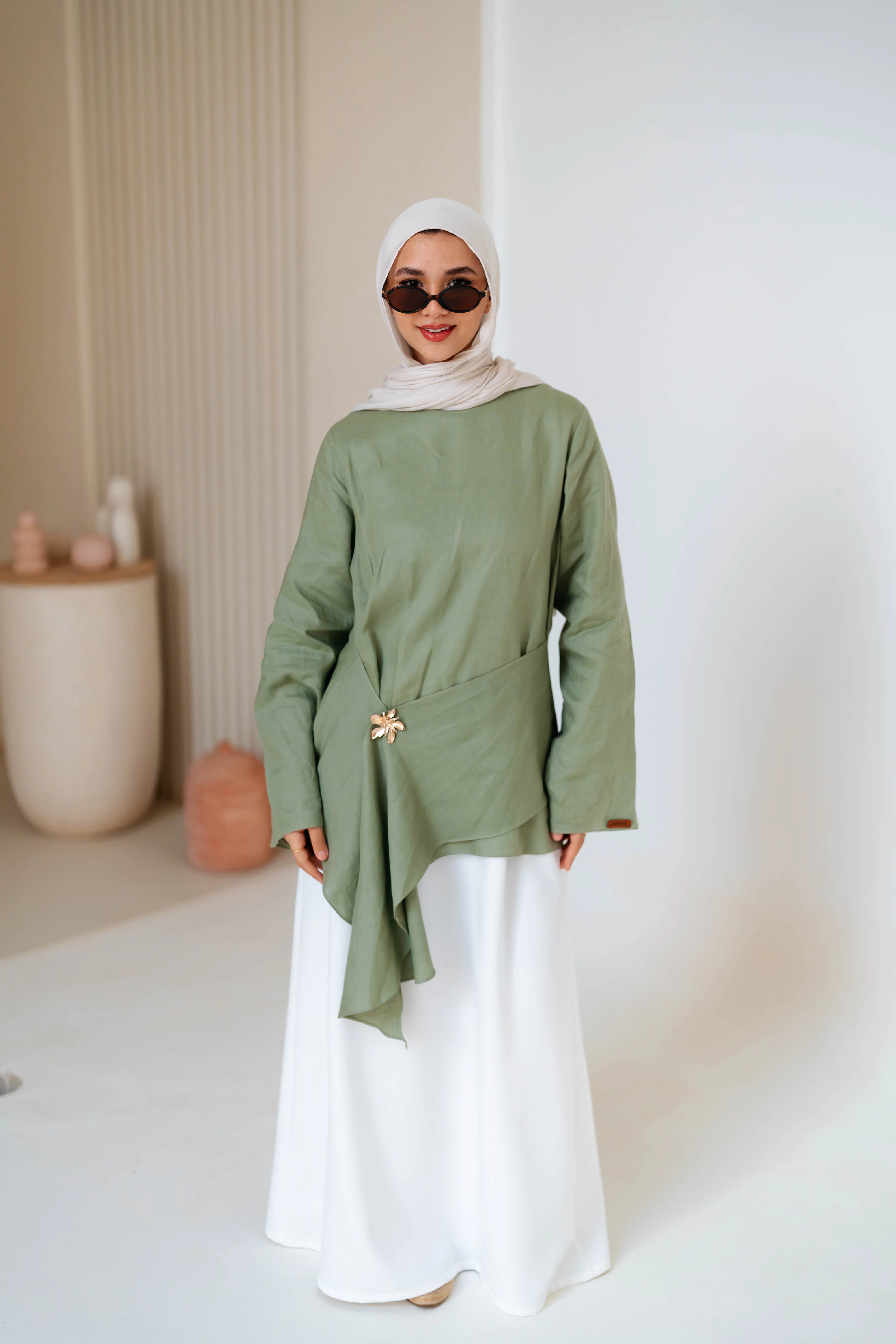 Brooch Blouse - Image 20