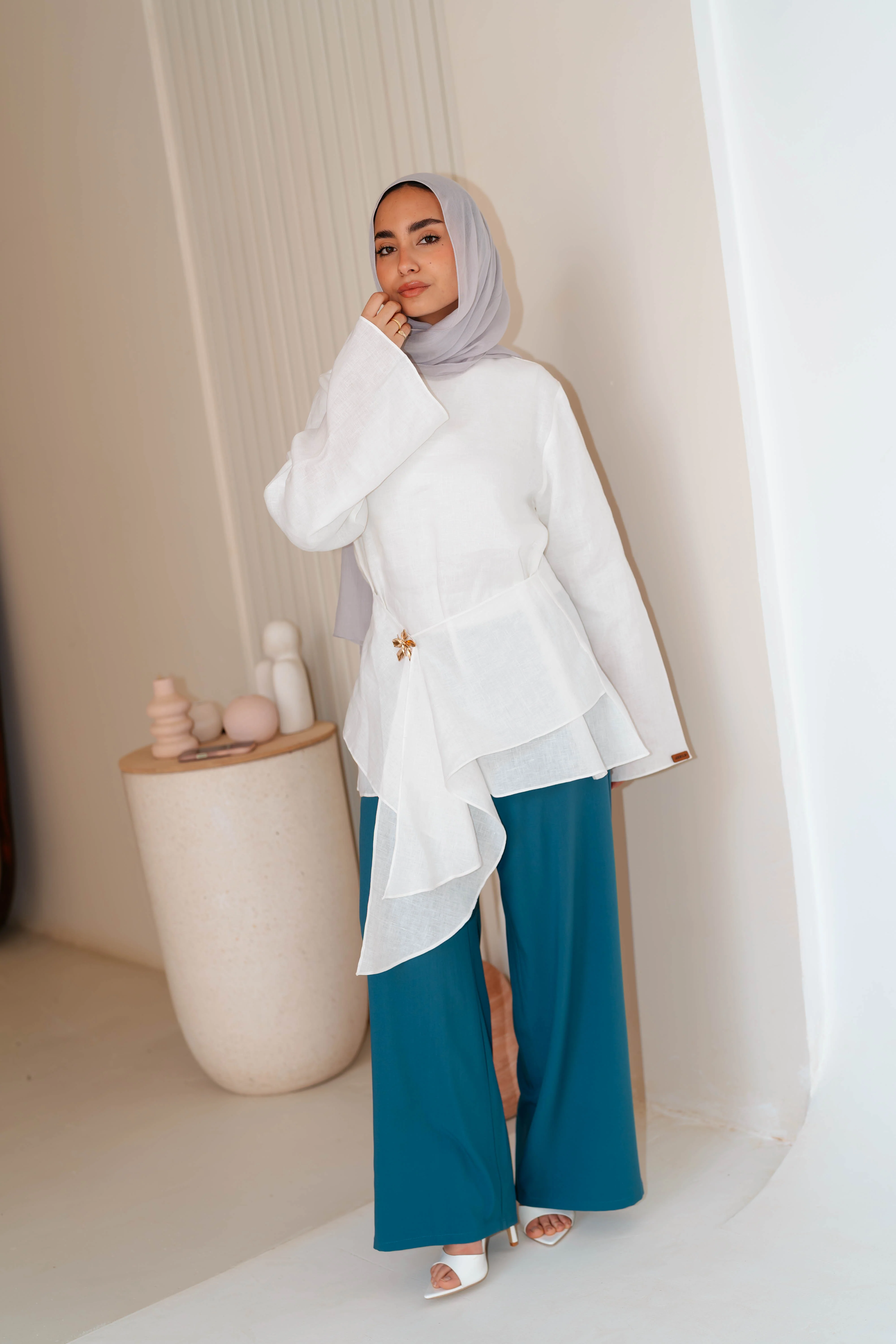 Brooch Blouse - Image 27