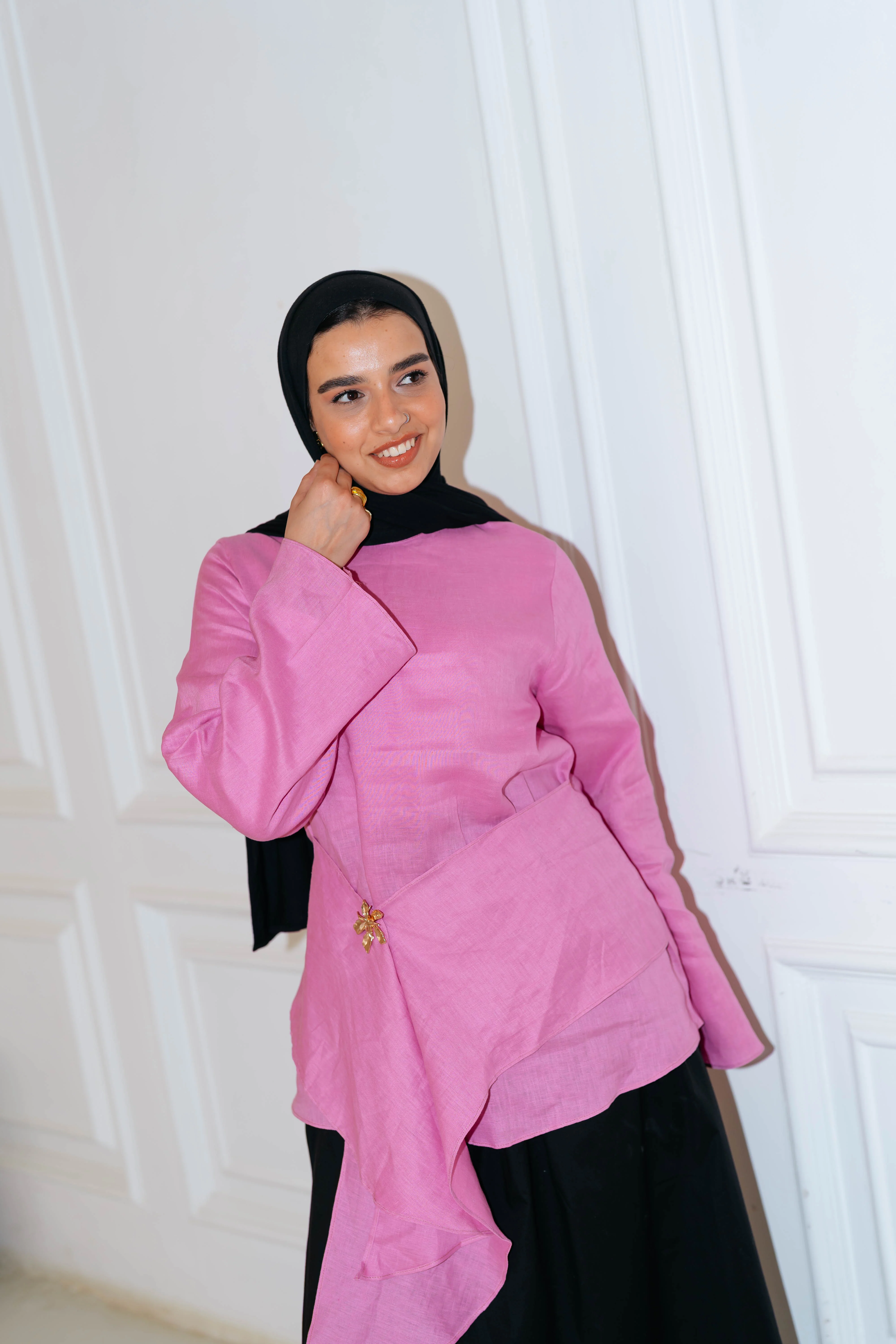 Brooch Blouse - Image 28
