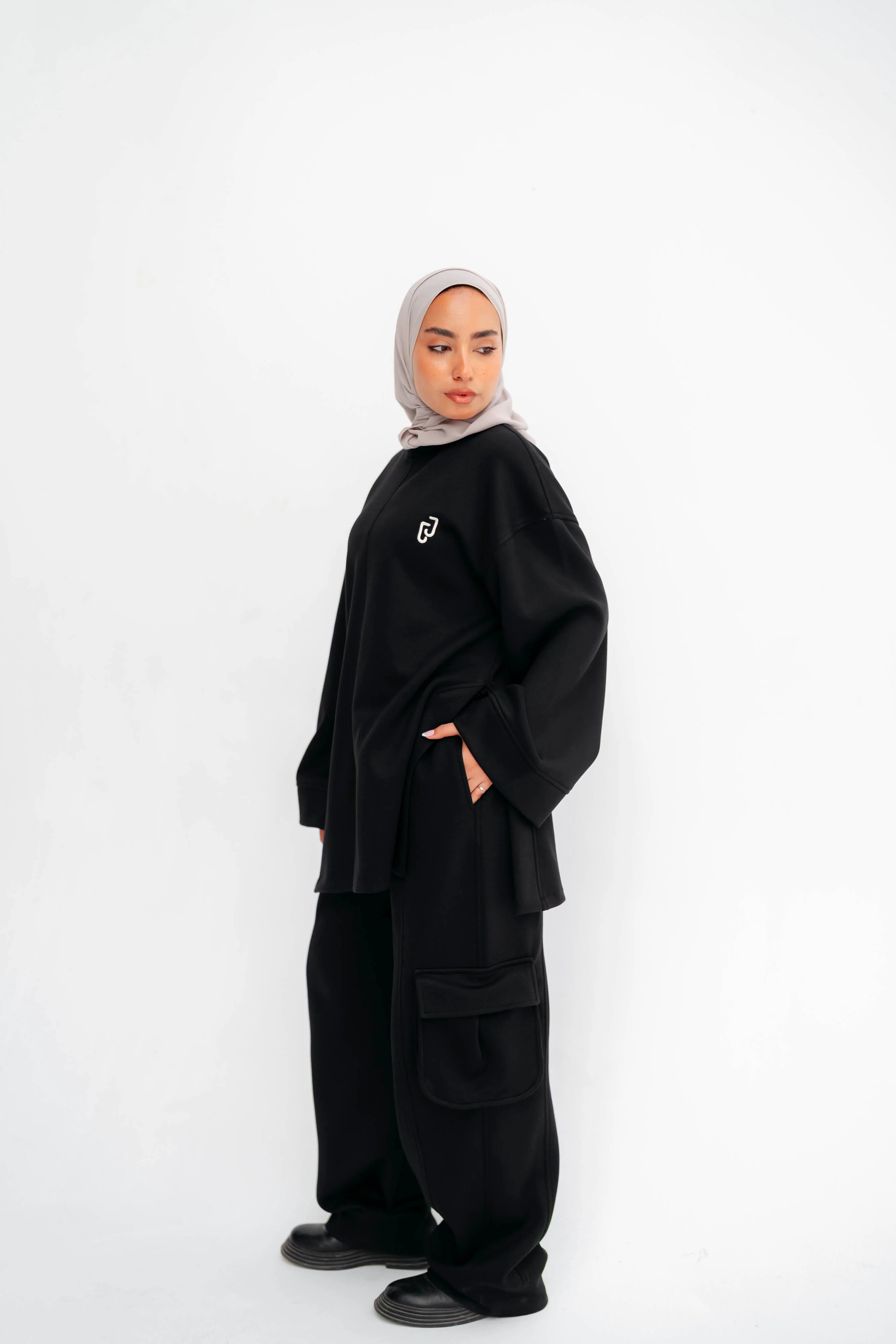 Easy Wear Set - Image 10