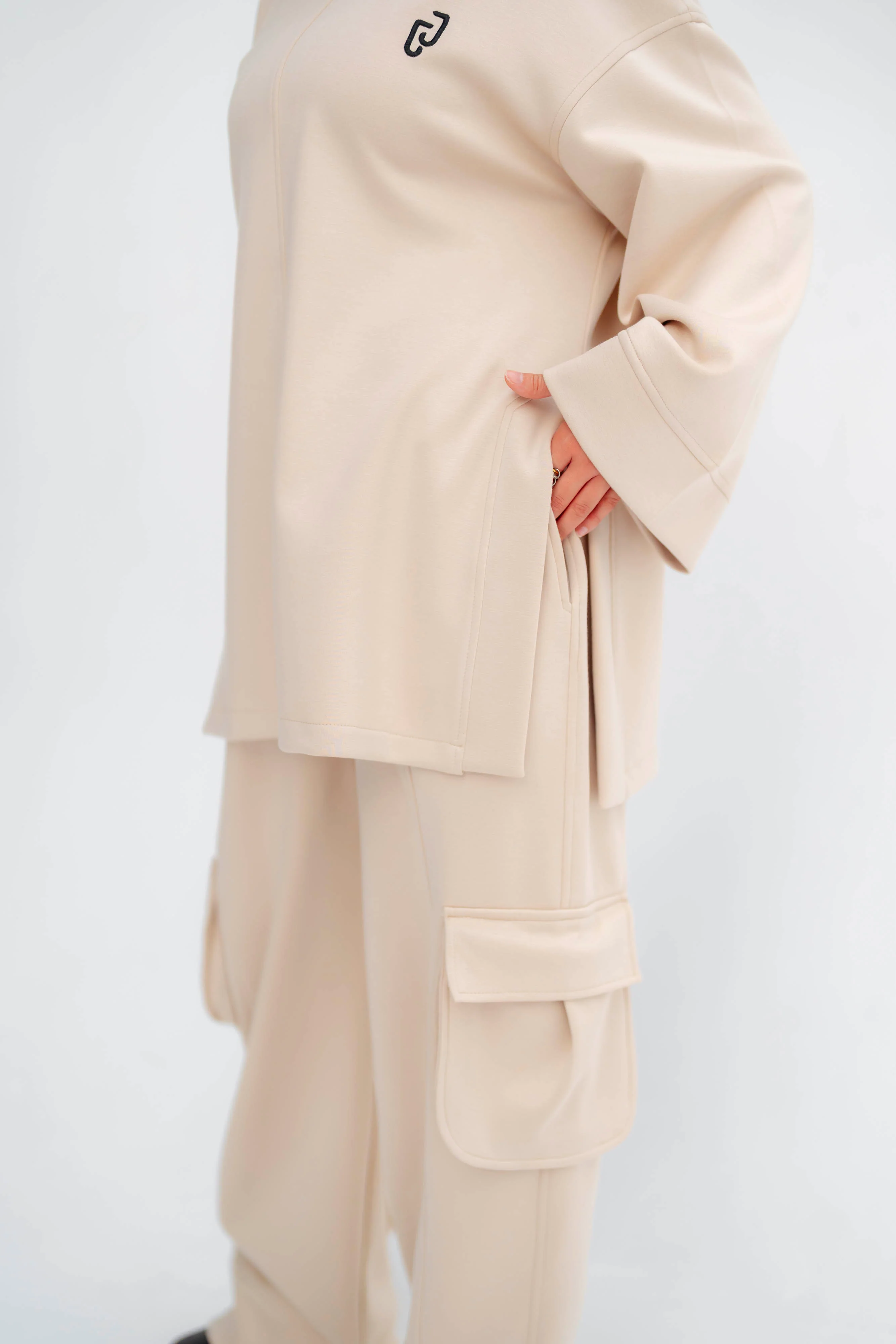 Easy Wear Set - Image 7