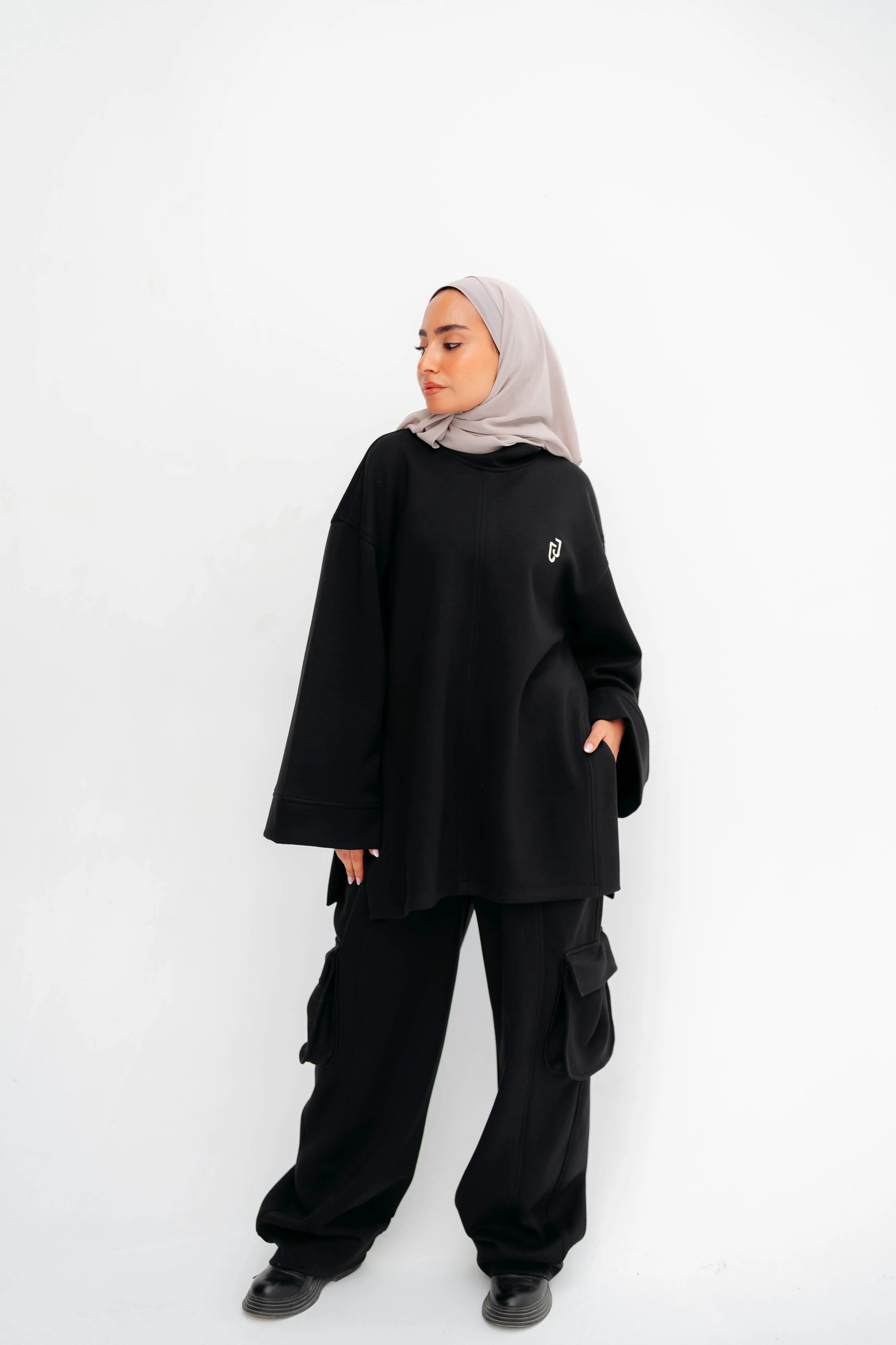 Easy Wear Set - Image 9