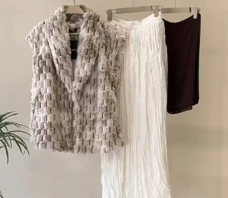 Furry Vest - Image 4
