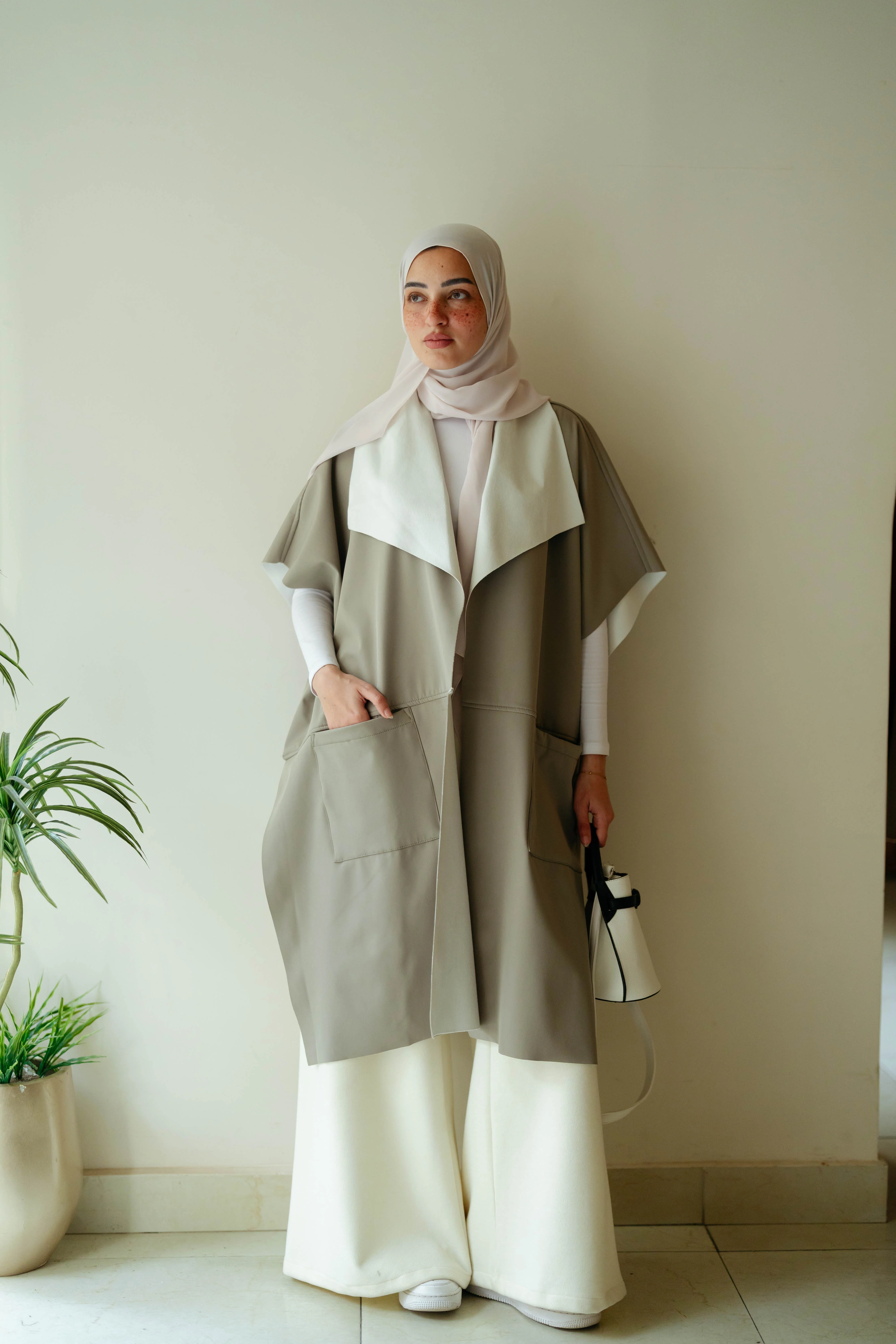 Ghena Vest - Image 5