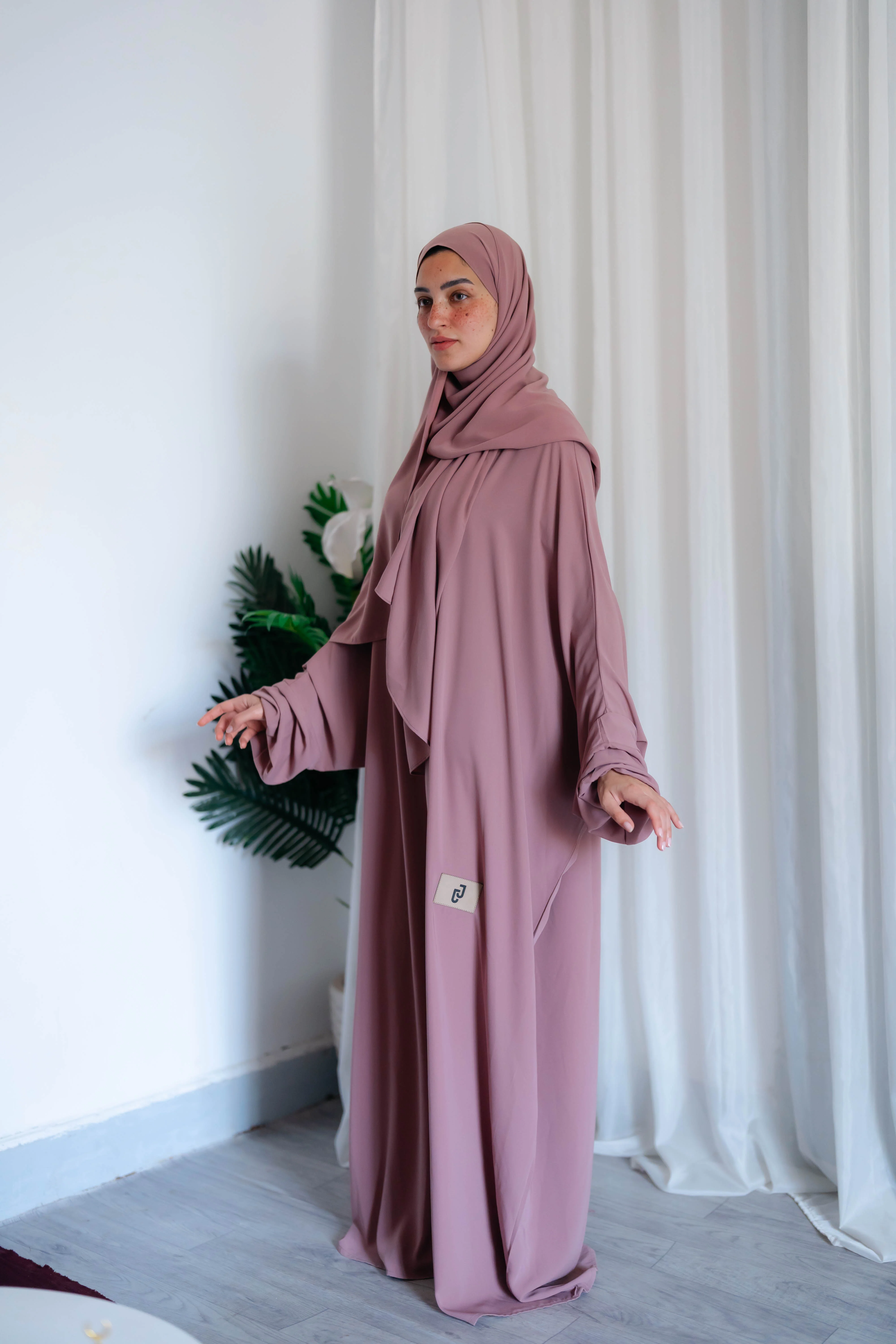 Jamila ISDAL - Image 50