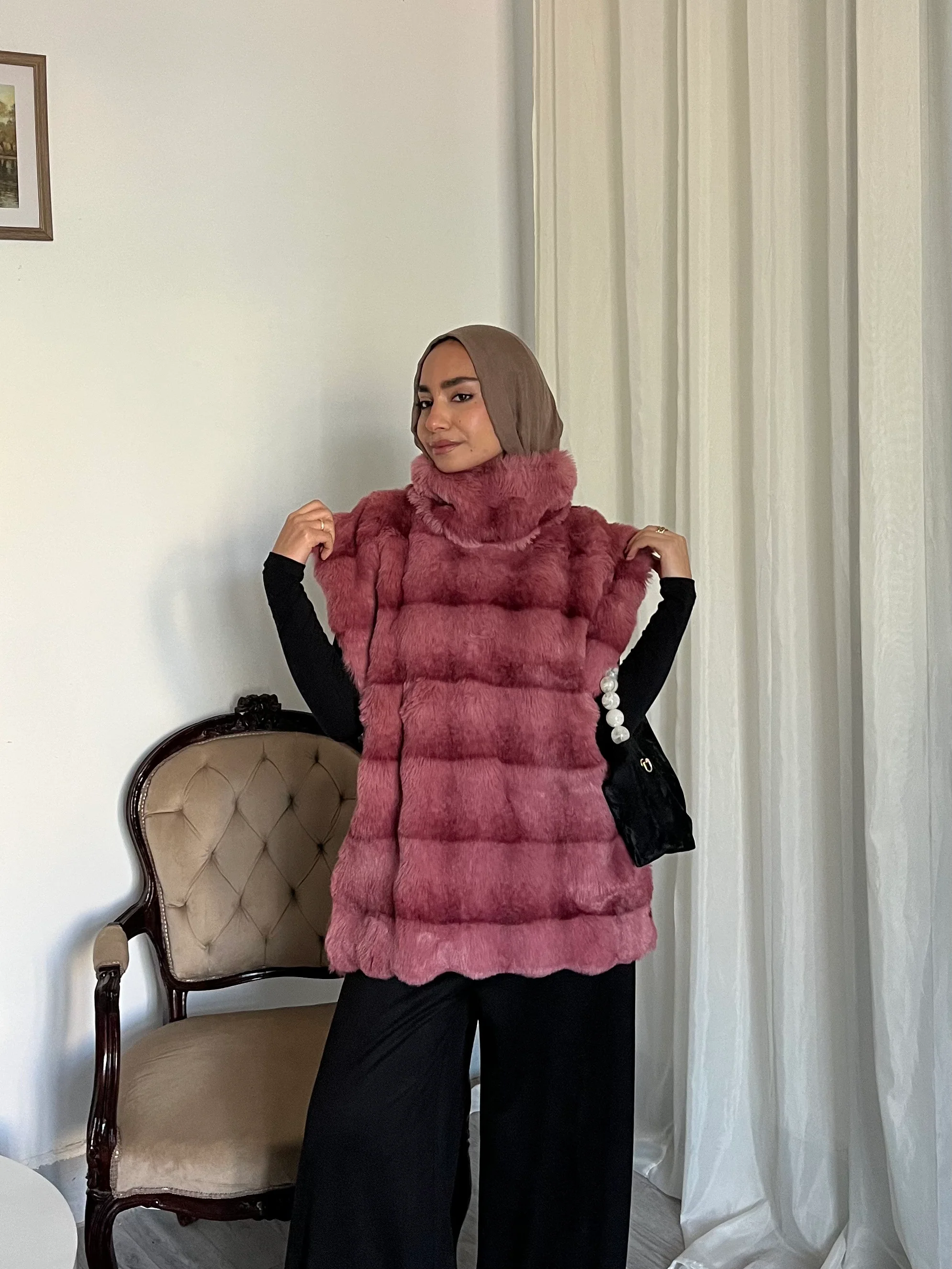 Luxe Fur Vest - Image 3