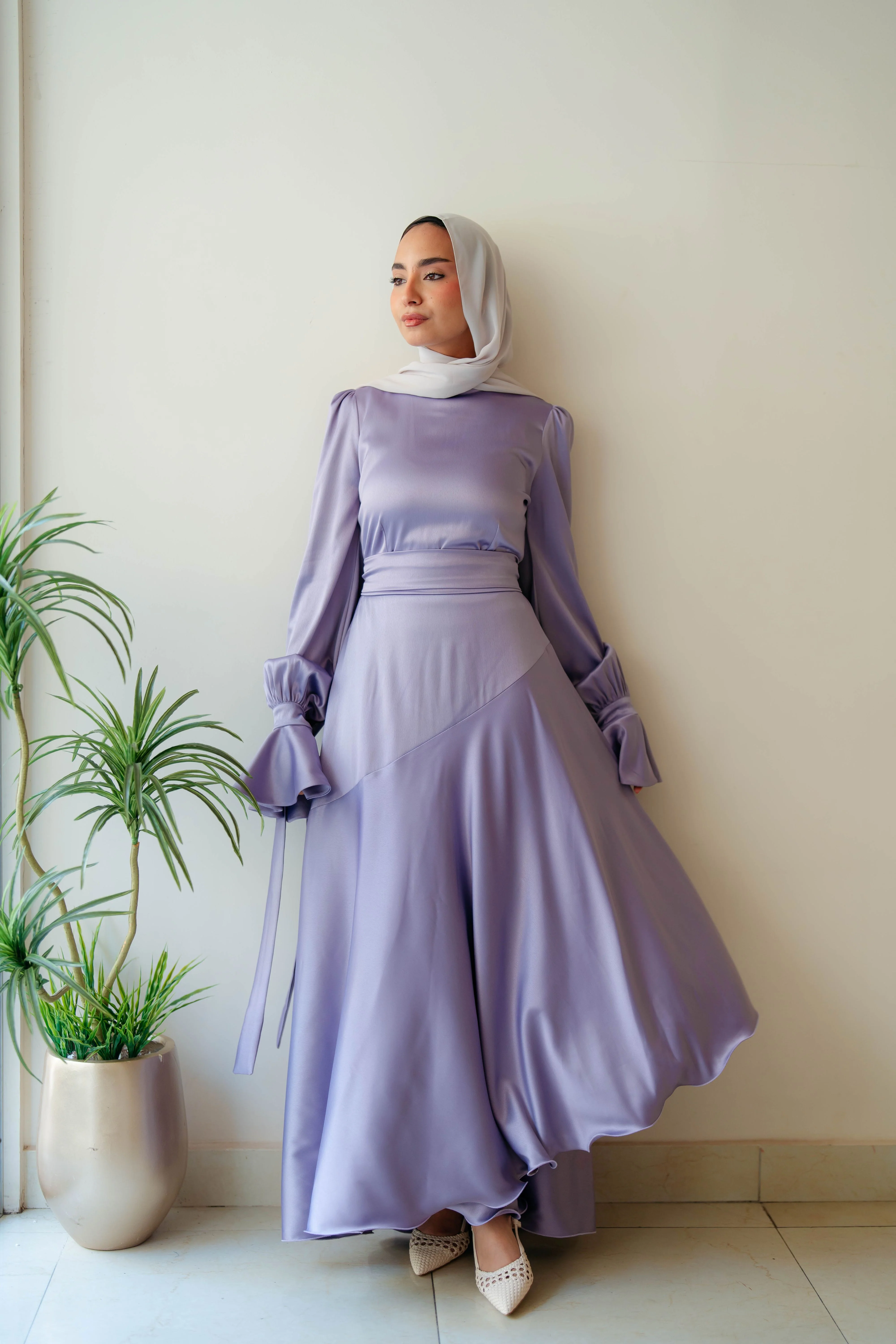 Misk Satin Dress - Image 5
