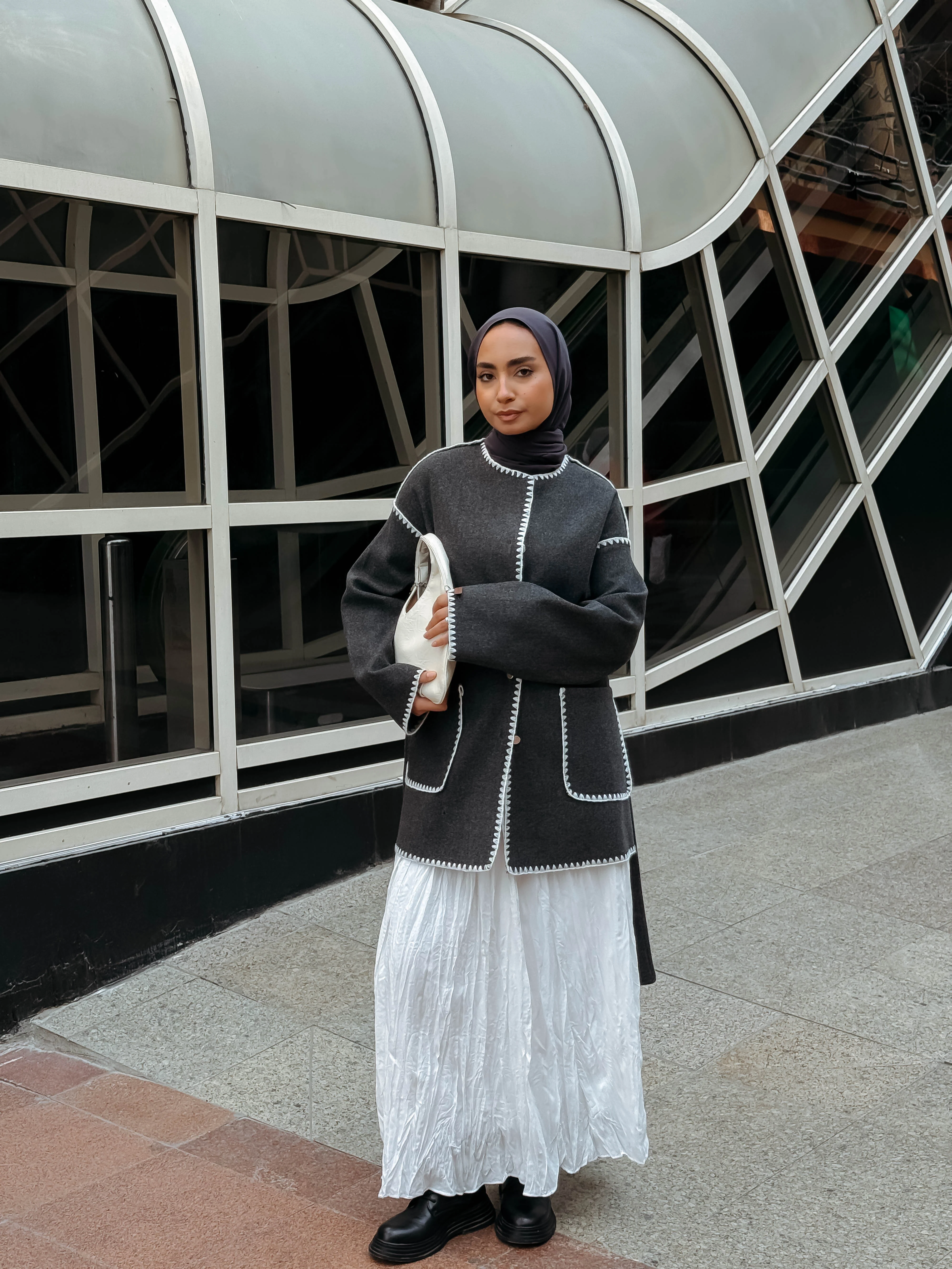 Noir Coat - Image 5