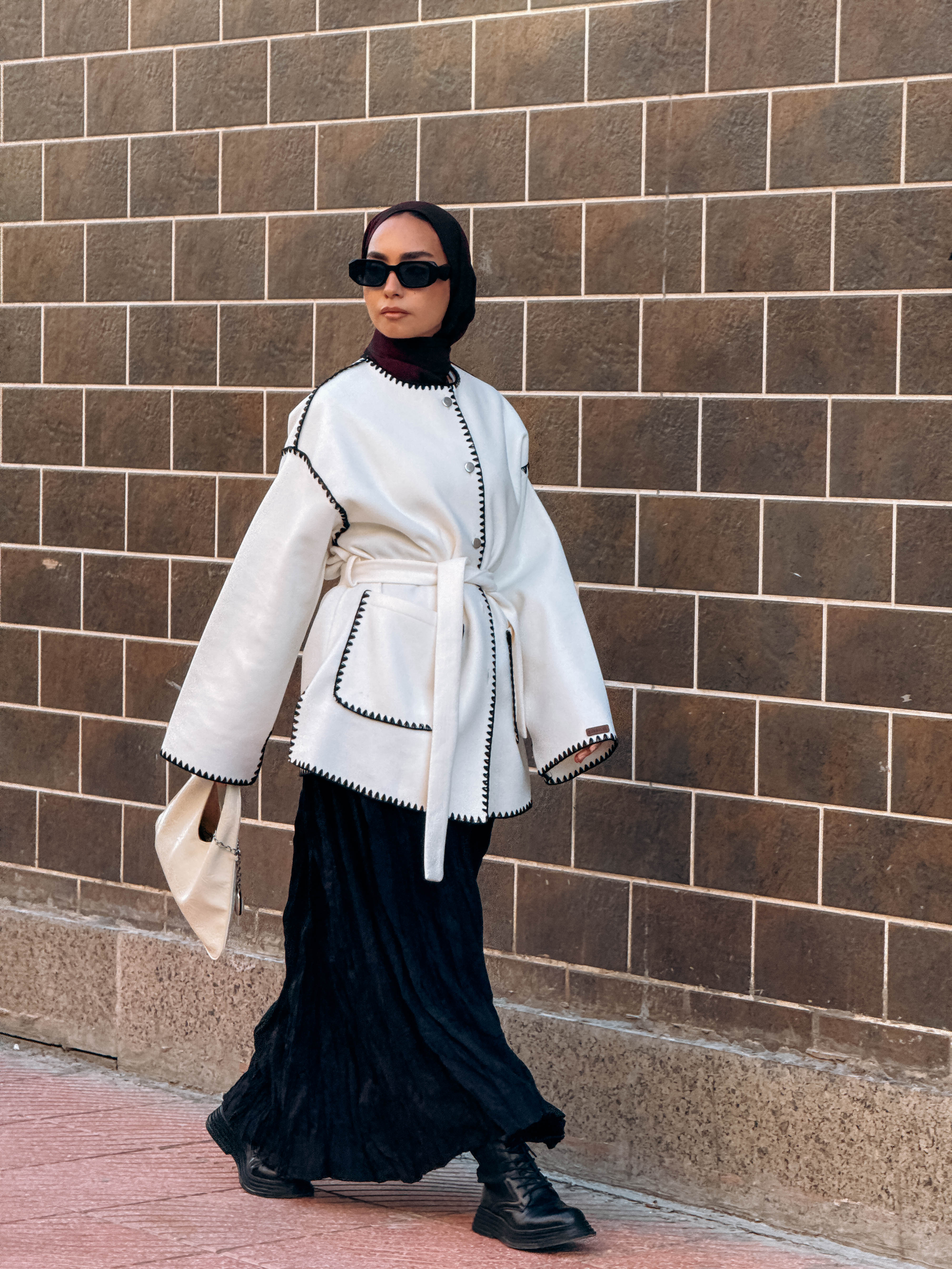 Noir Coat - Image 6