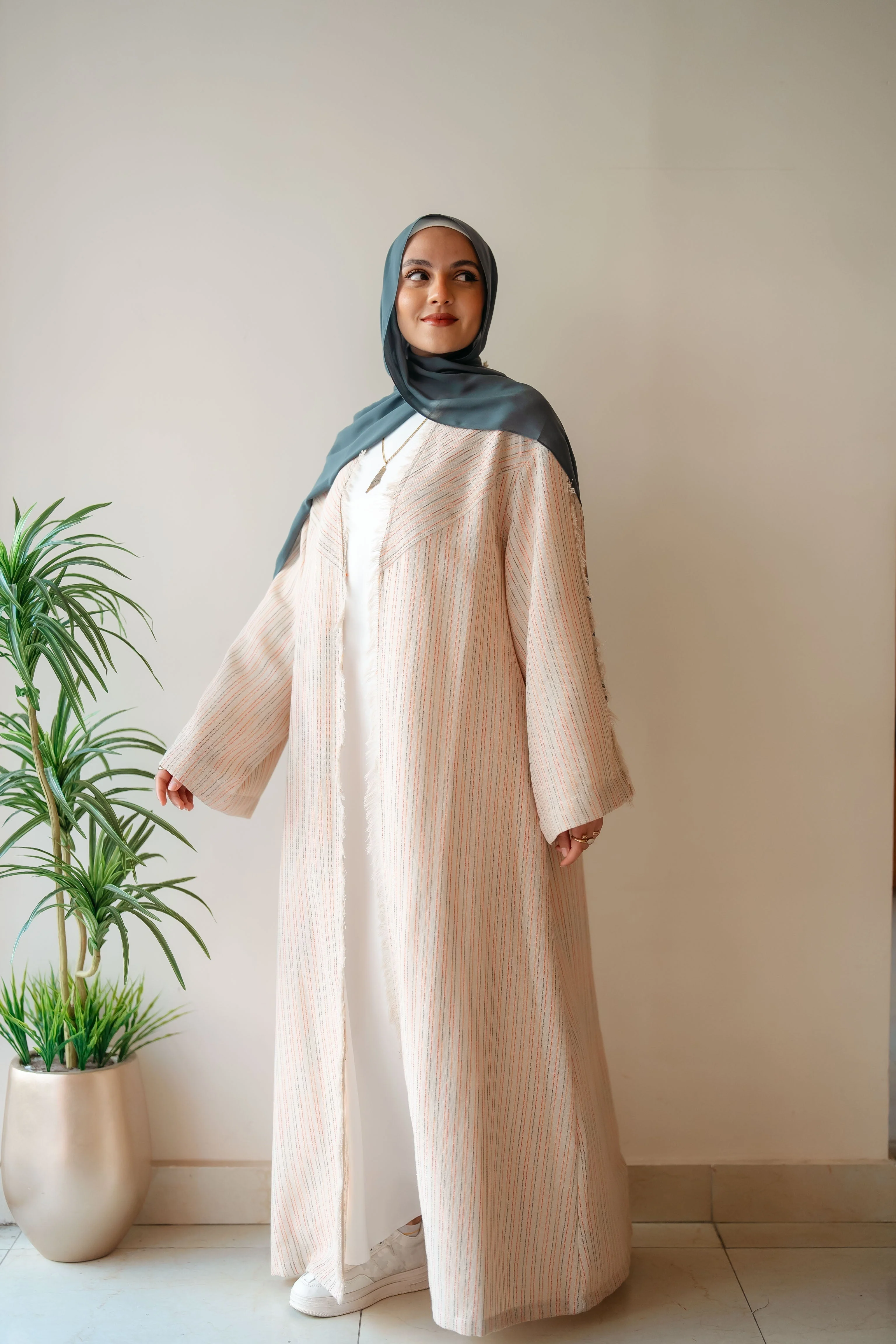 Noor Abaya - Image 10