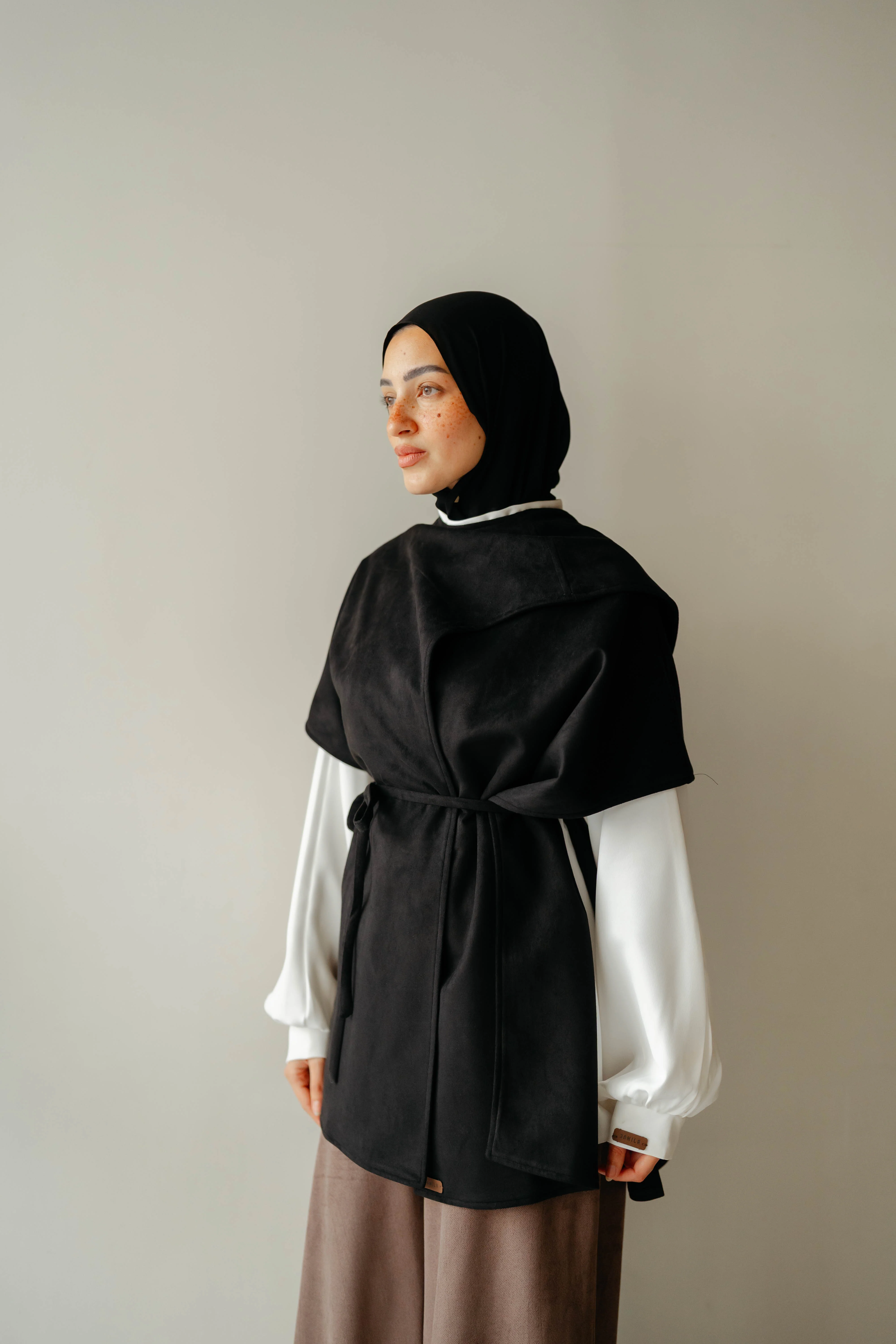 Nouren Vest - Image 22