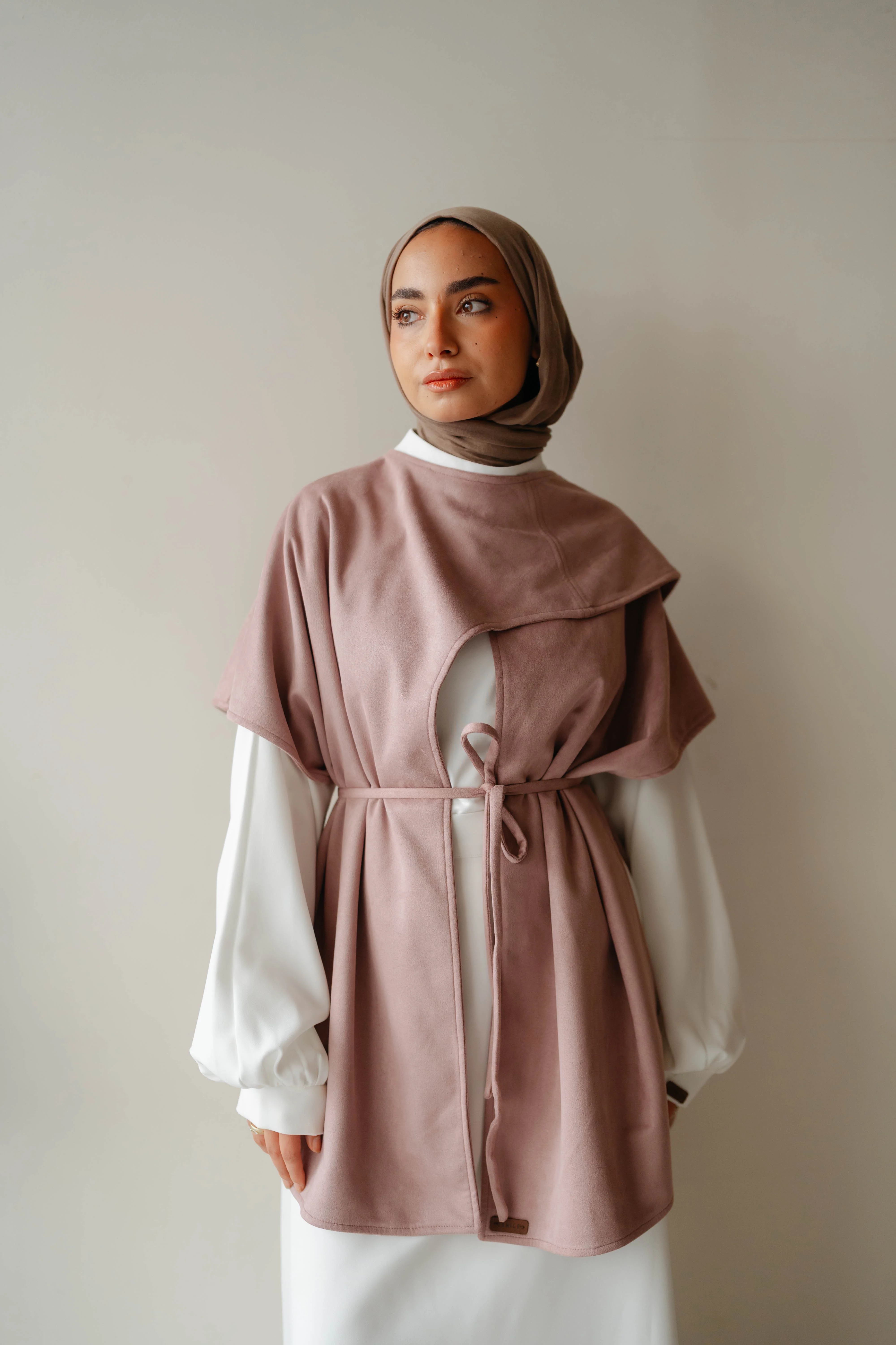 Nouren Vest - Image 28