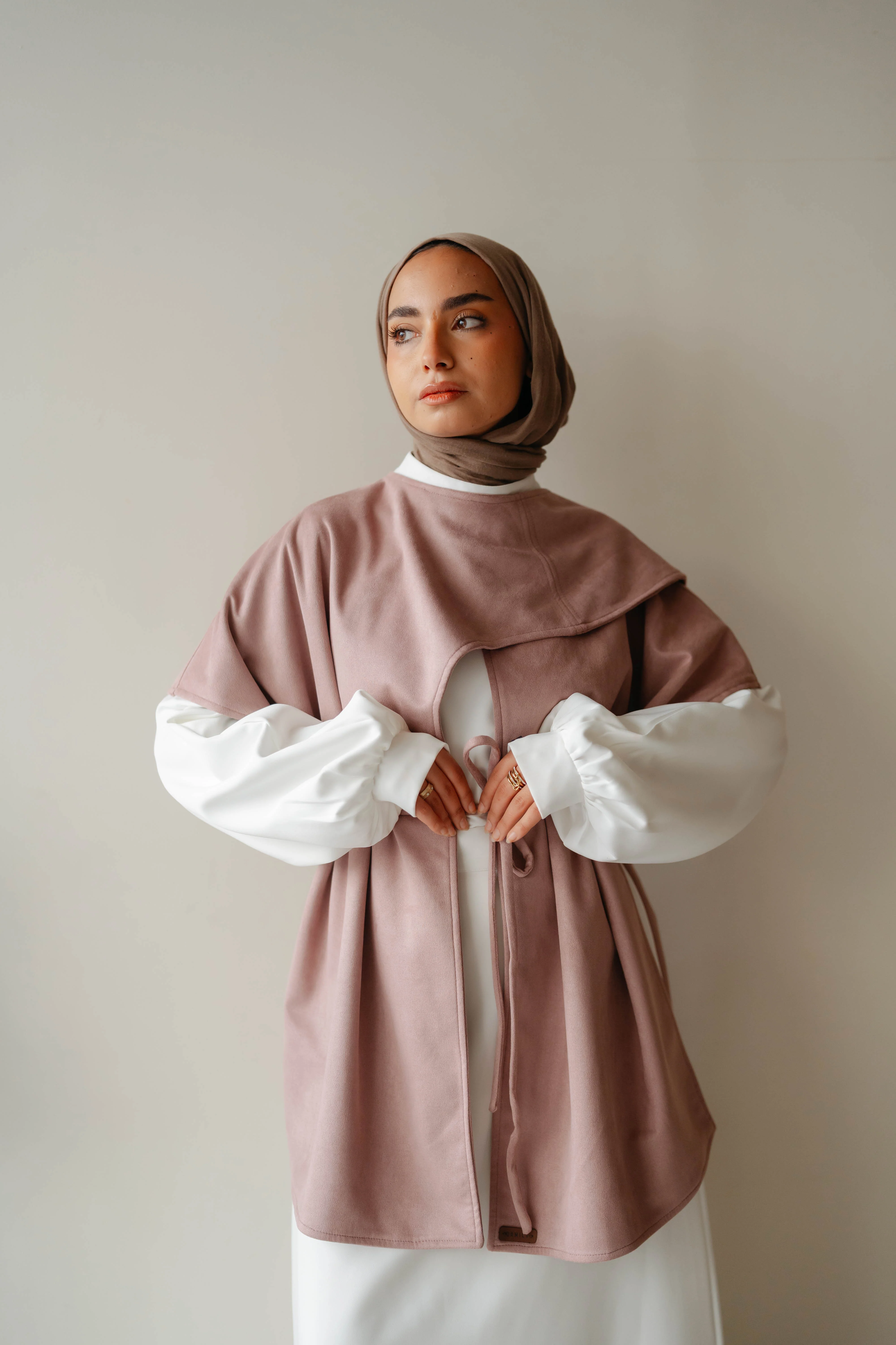 Nouren Vest - Image 29
