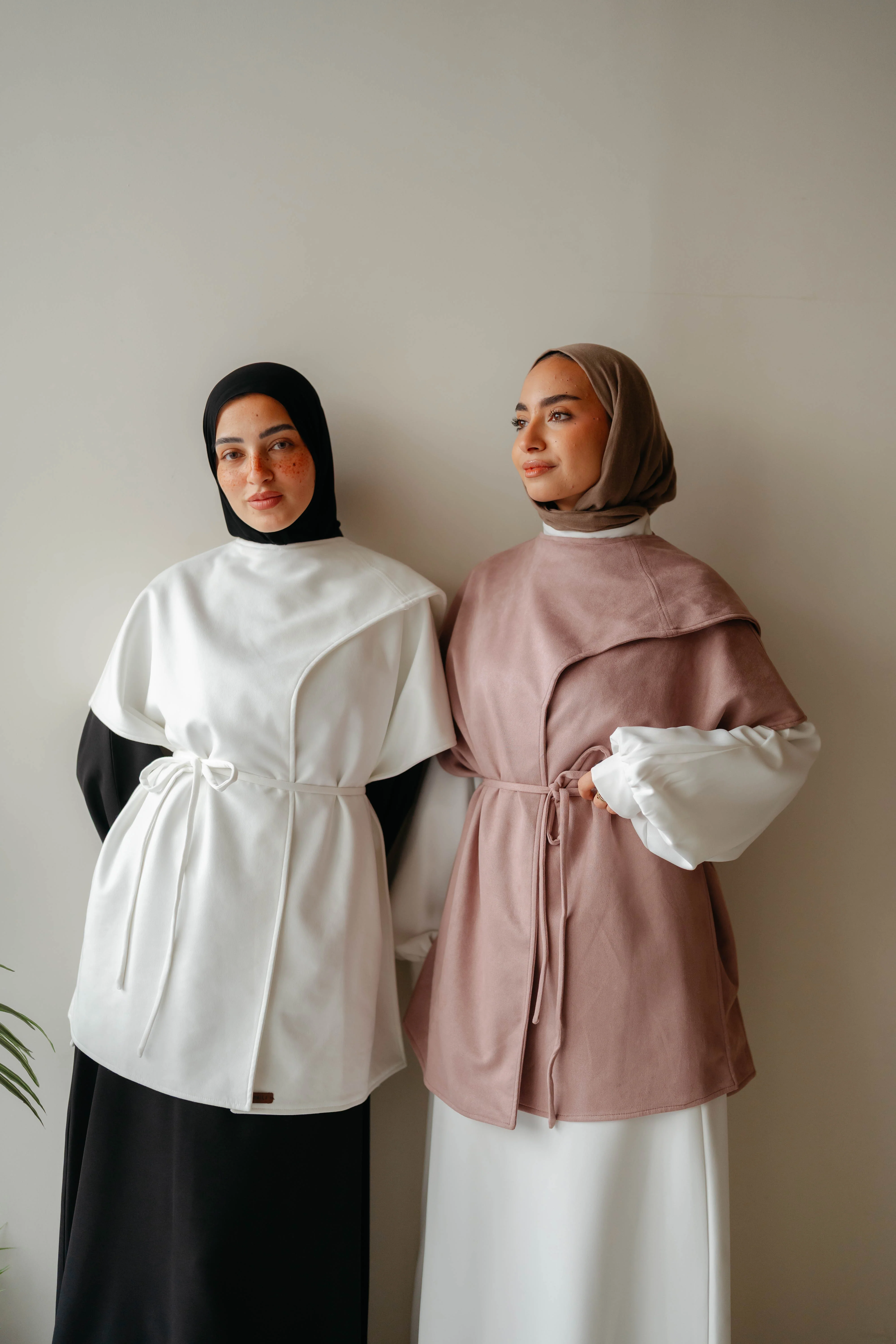 Nouren Vest - Image 39