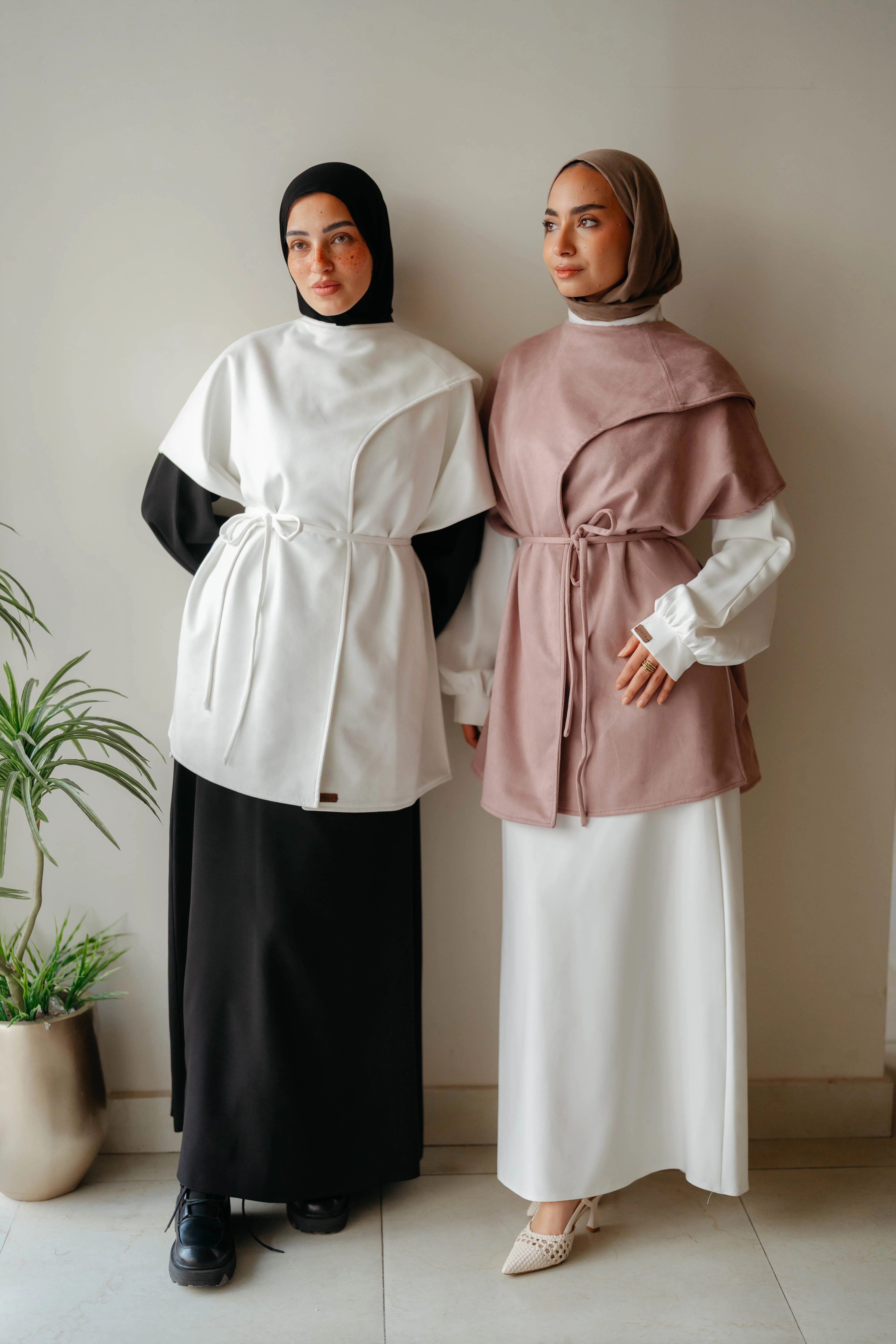 Nouren Vest - Image 40