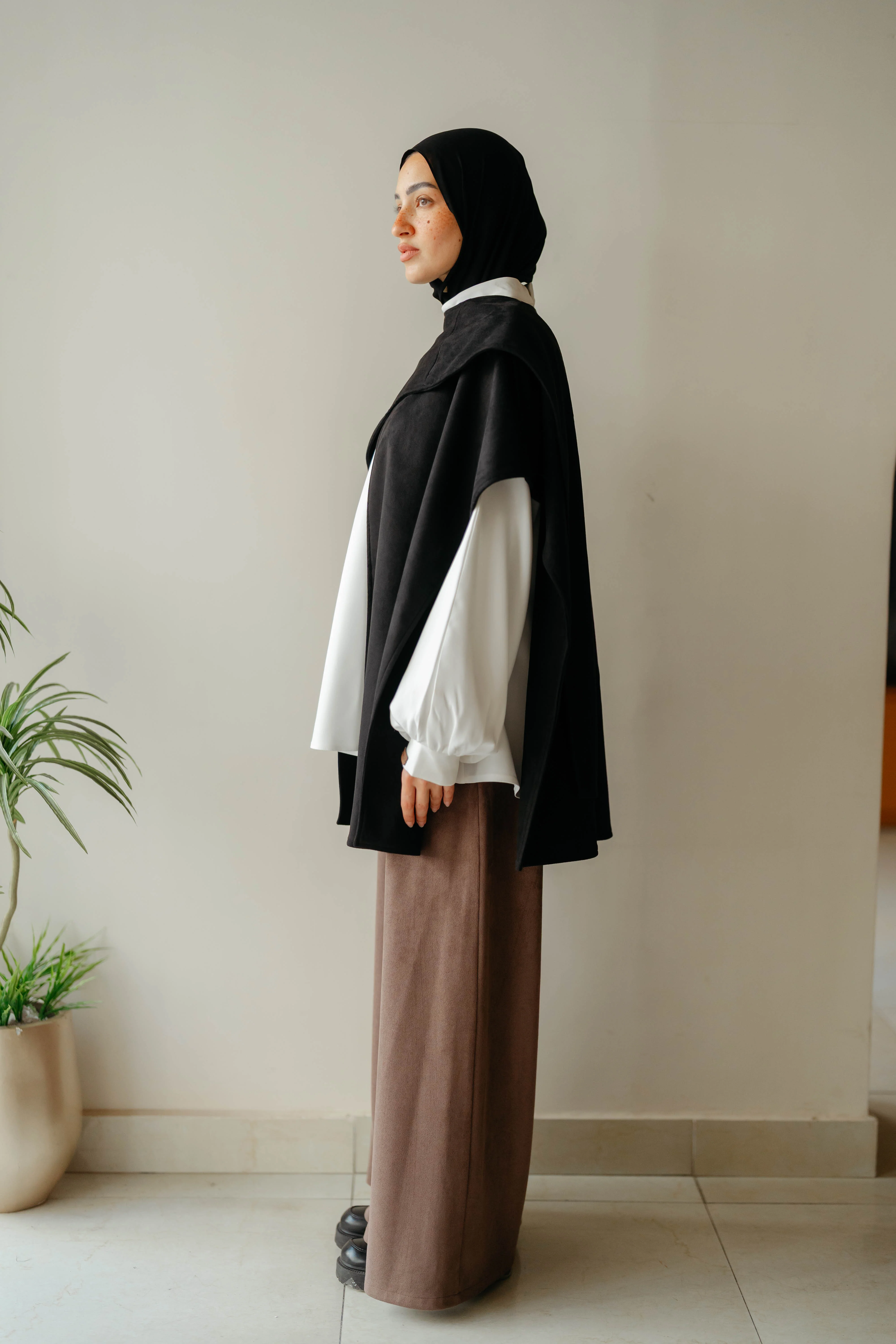 Nouren Vest - Image 43