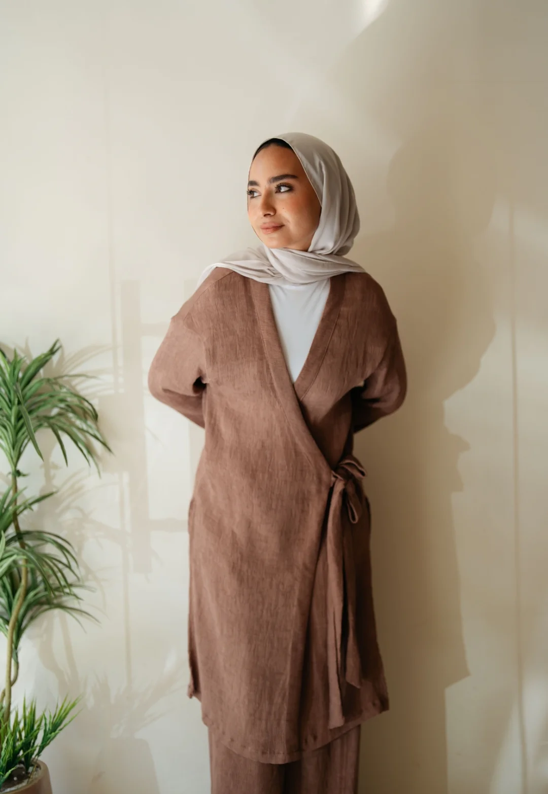 Pleated Mary Suit - Image 5