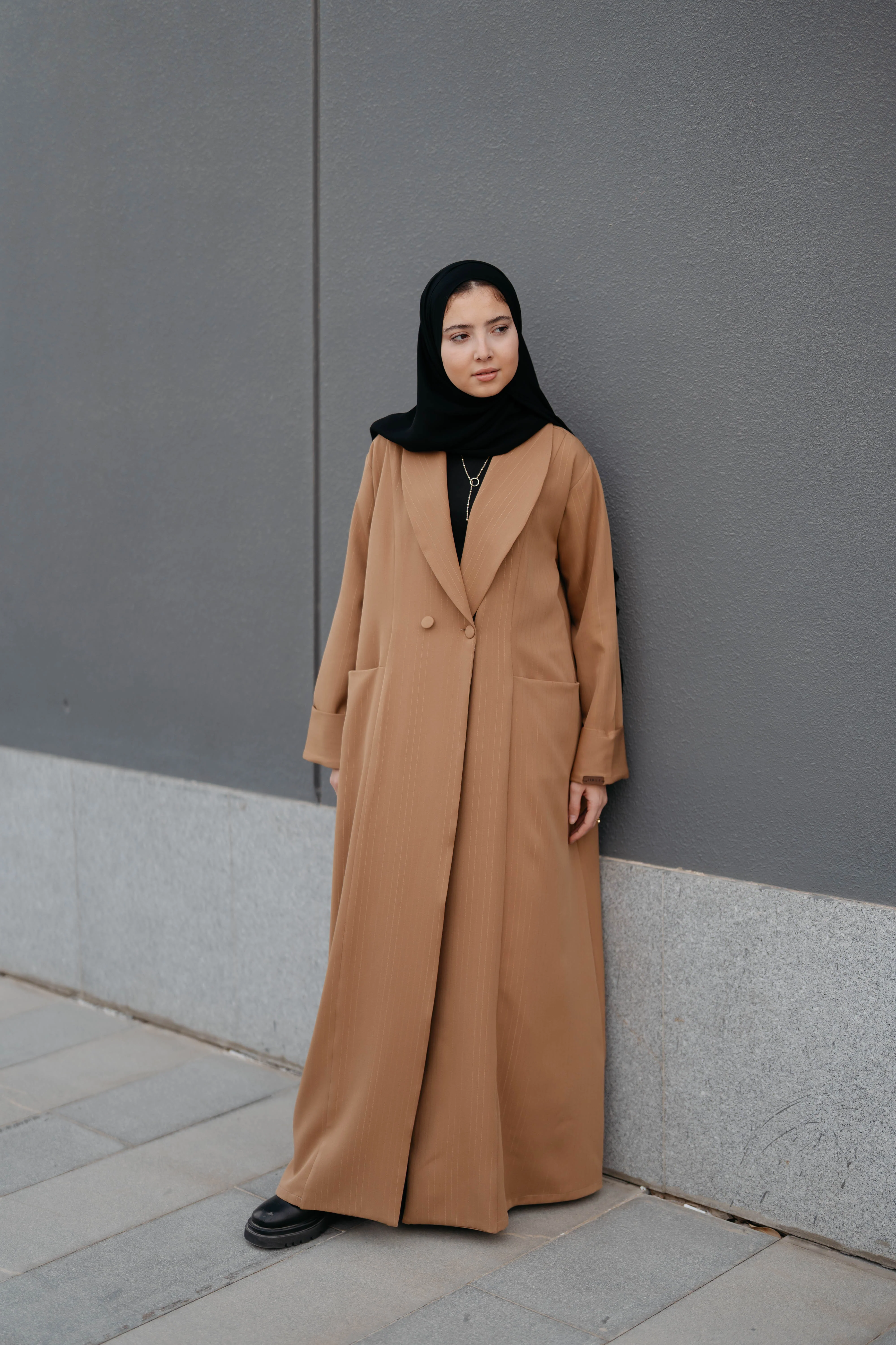 Qamar Kaftan - Image 3