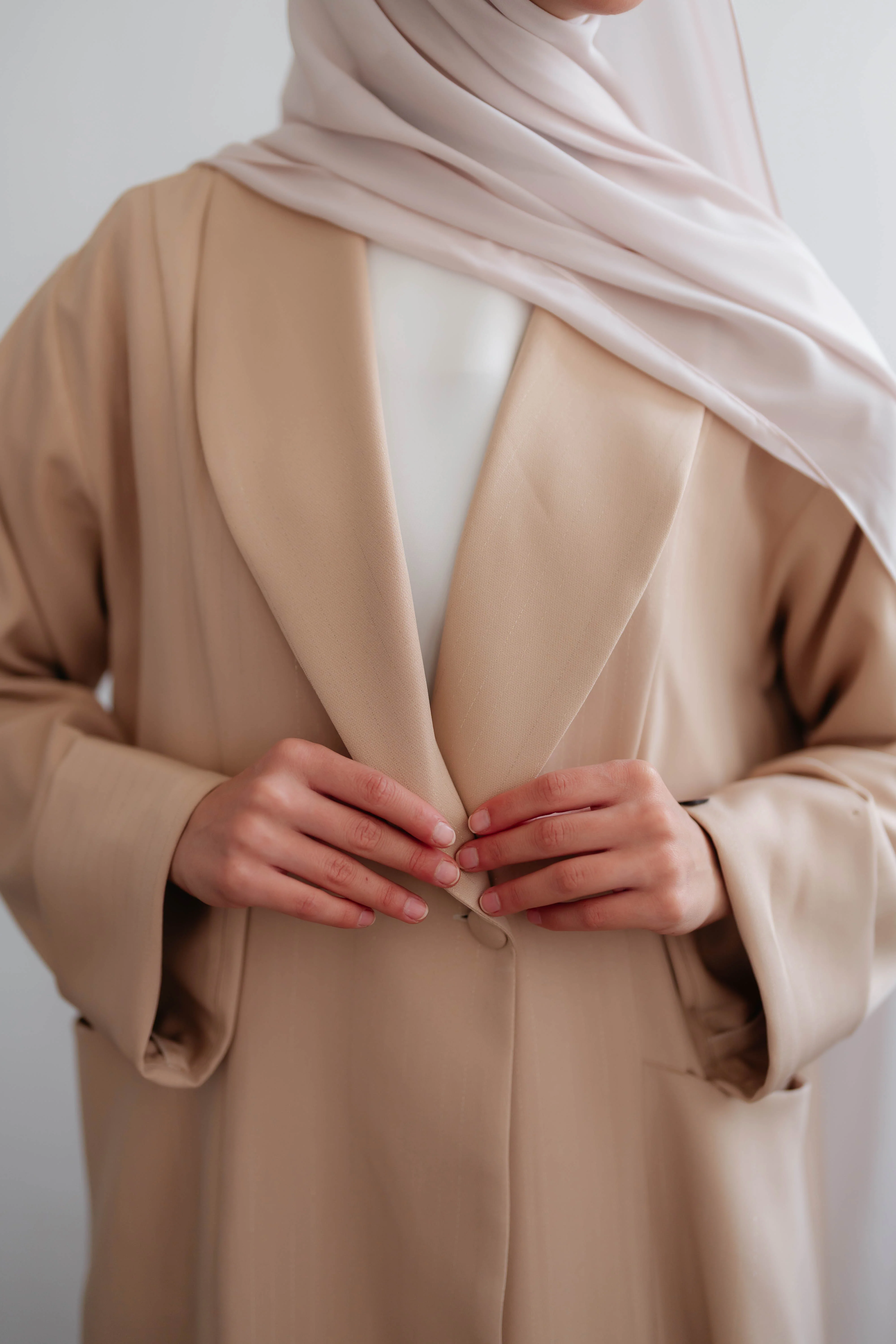Qamar Kaftan - Image 75