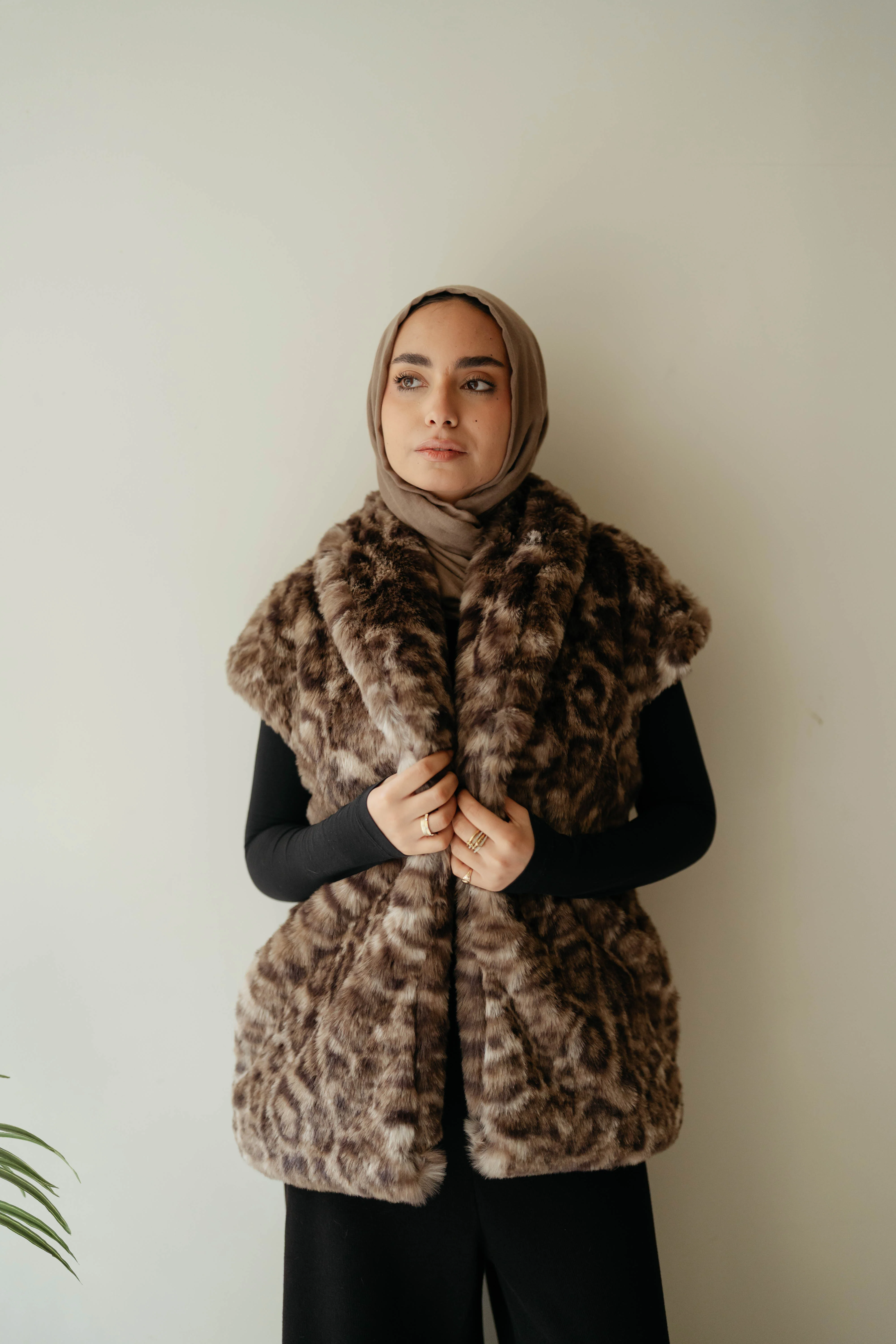 Tiger Furry Vest - Image 4