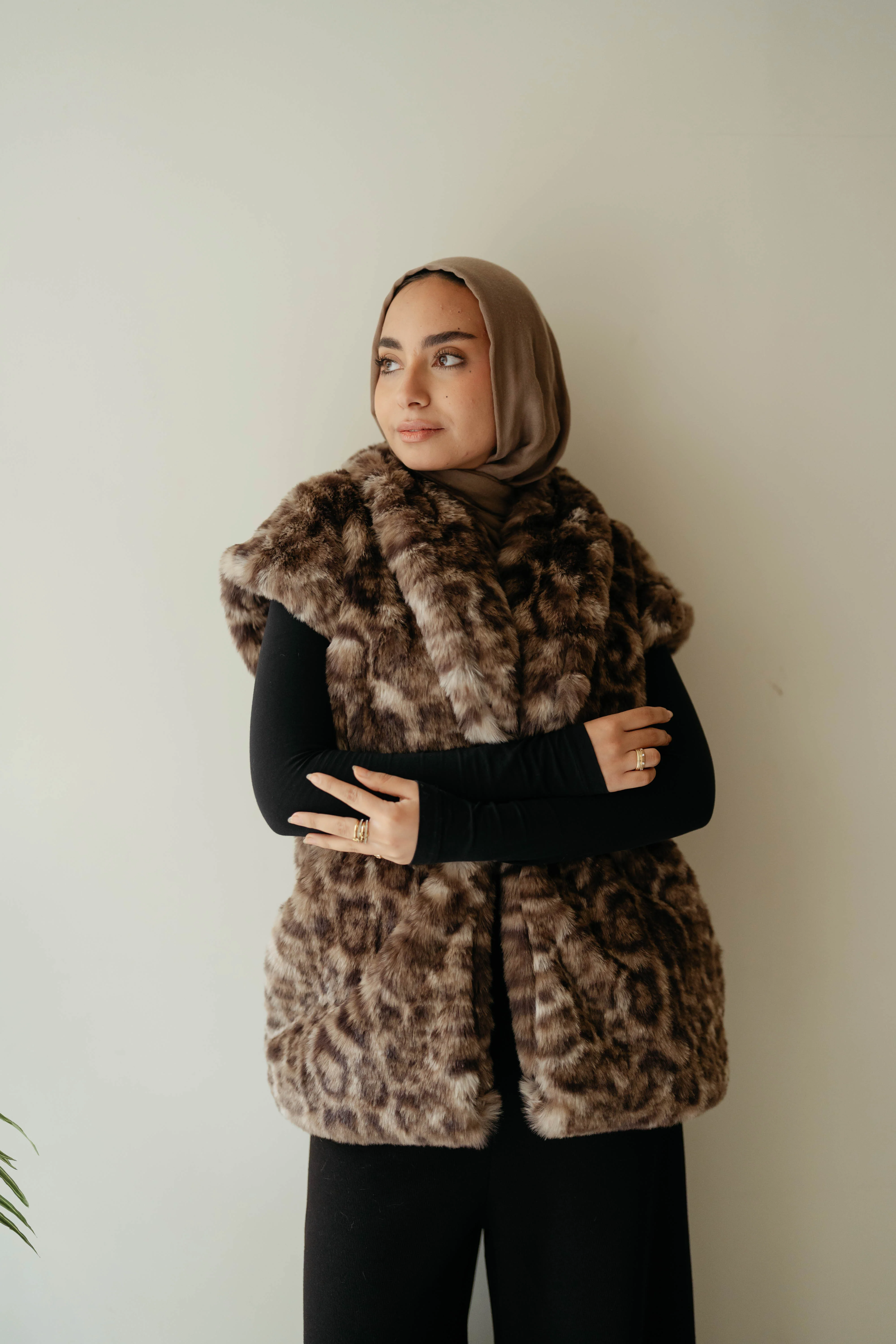 Tiger Furry Vest - Image 8