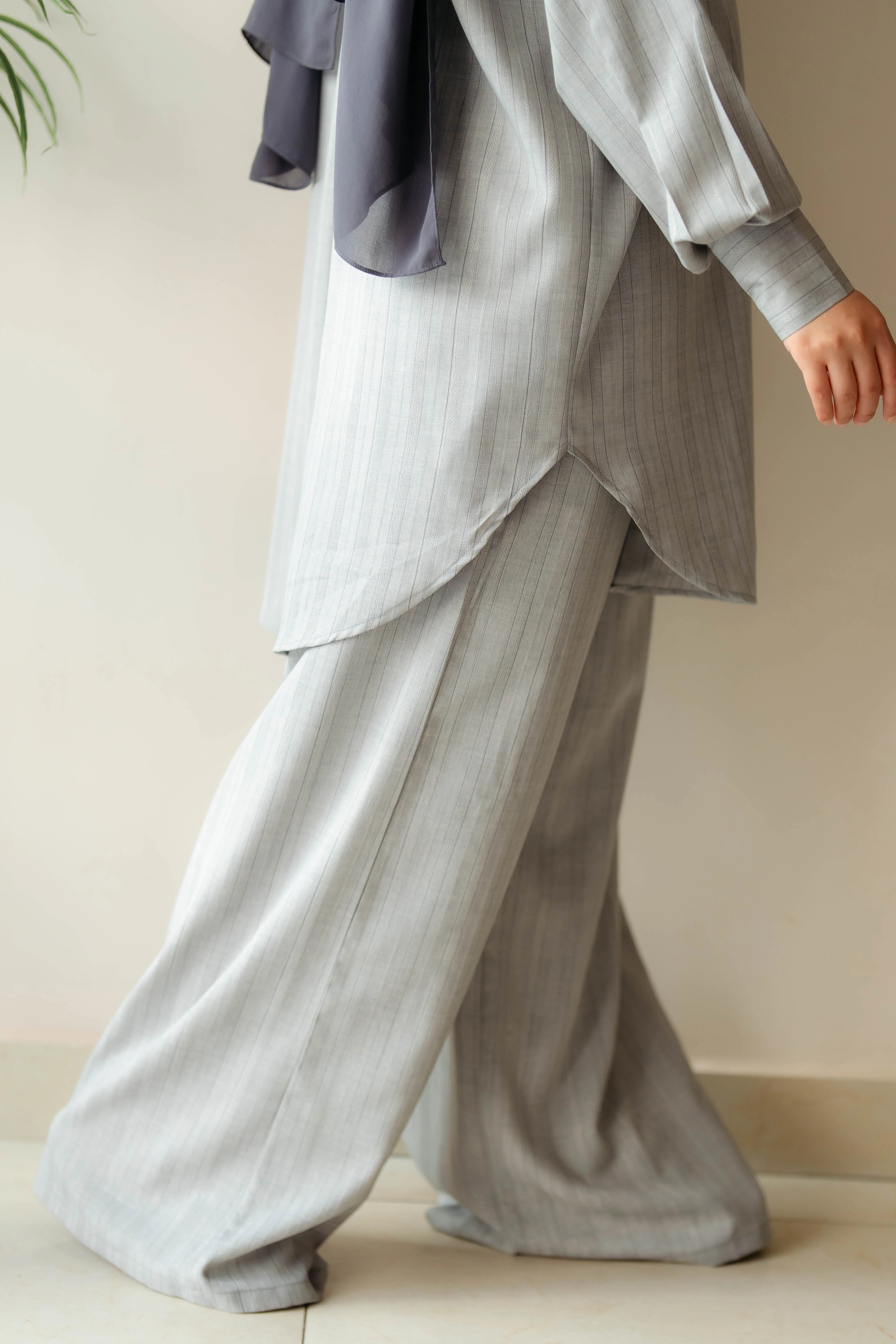 Uni Set - Image 11