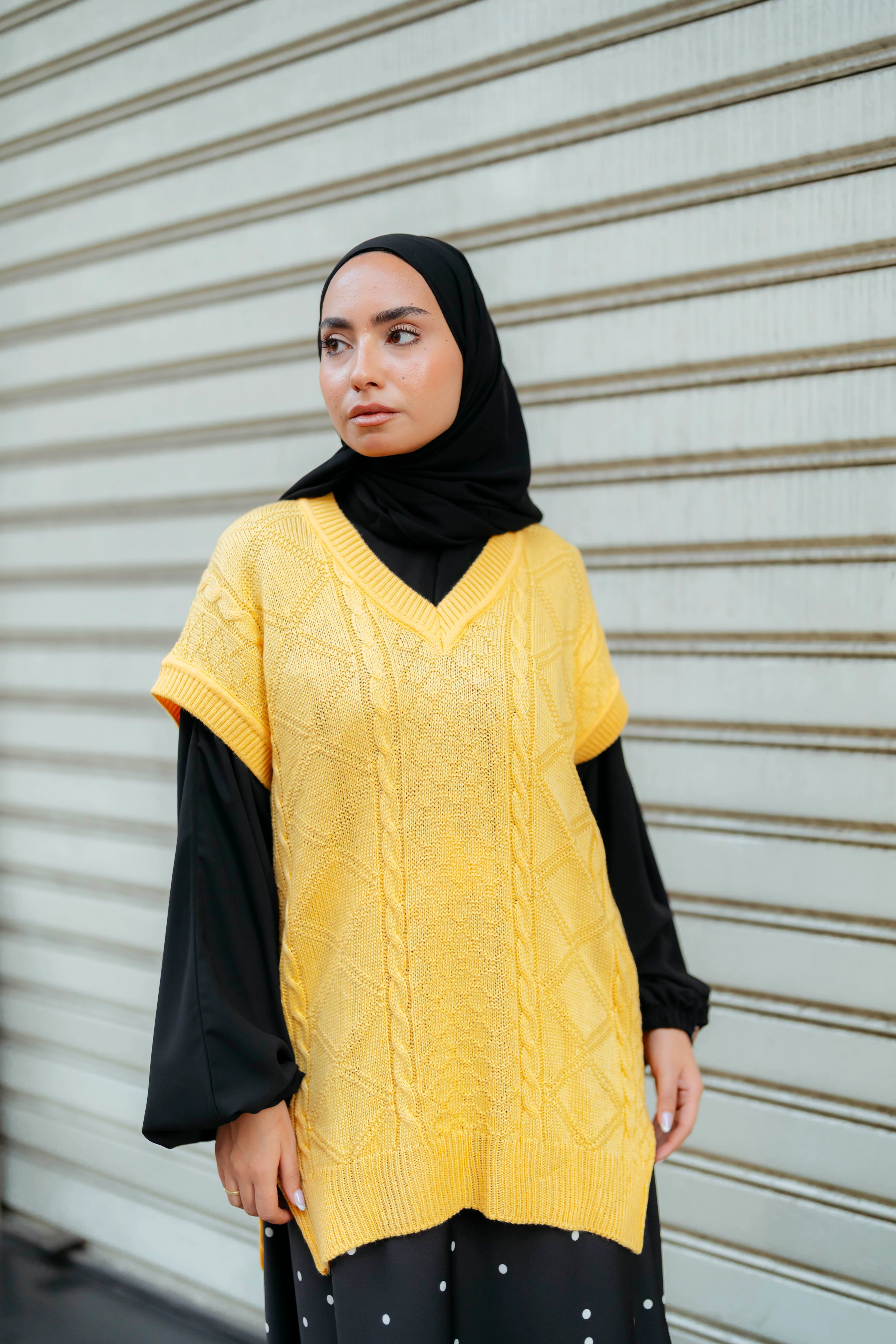 Waves Vest - Image 12