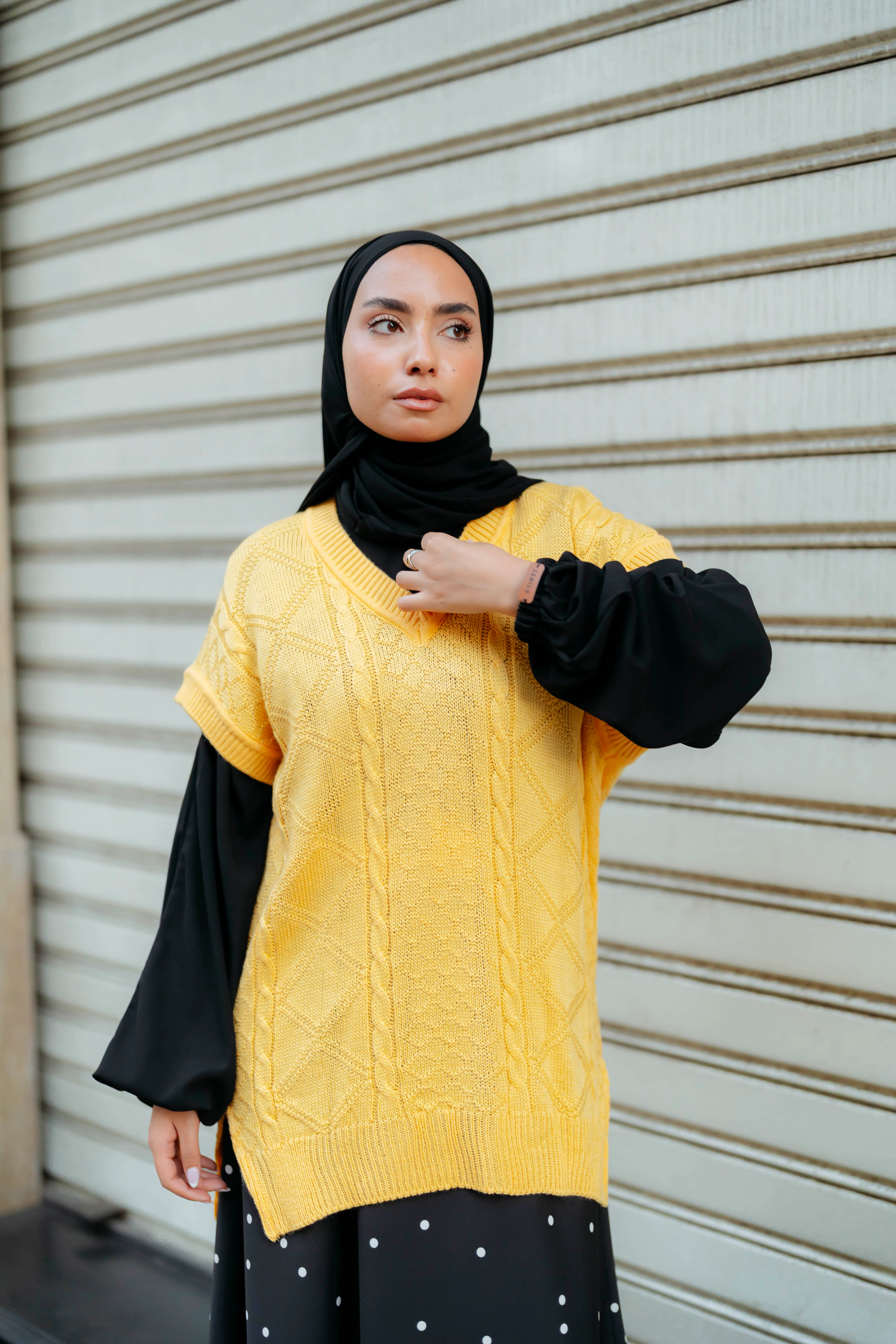 Waves Vest - Image 13