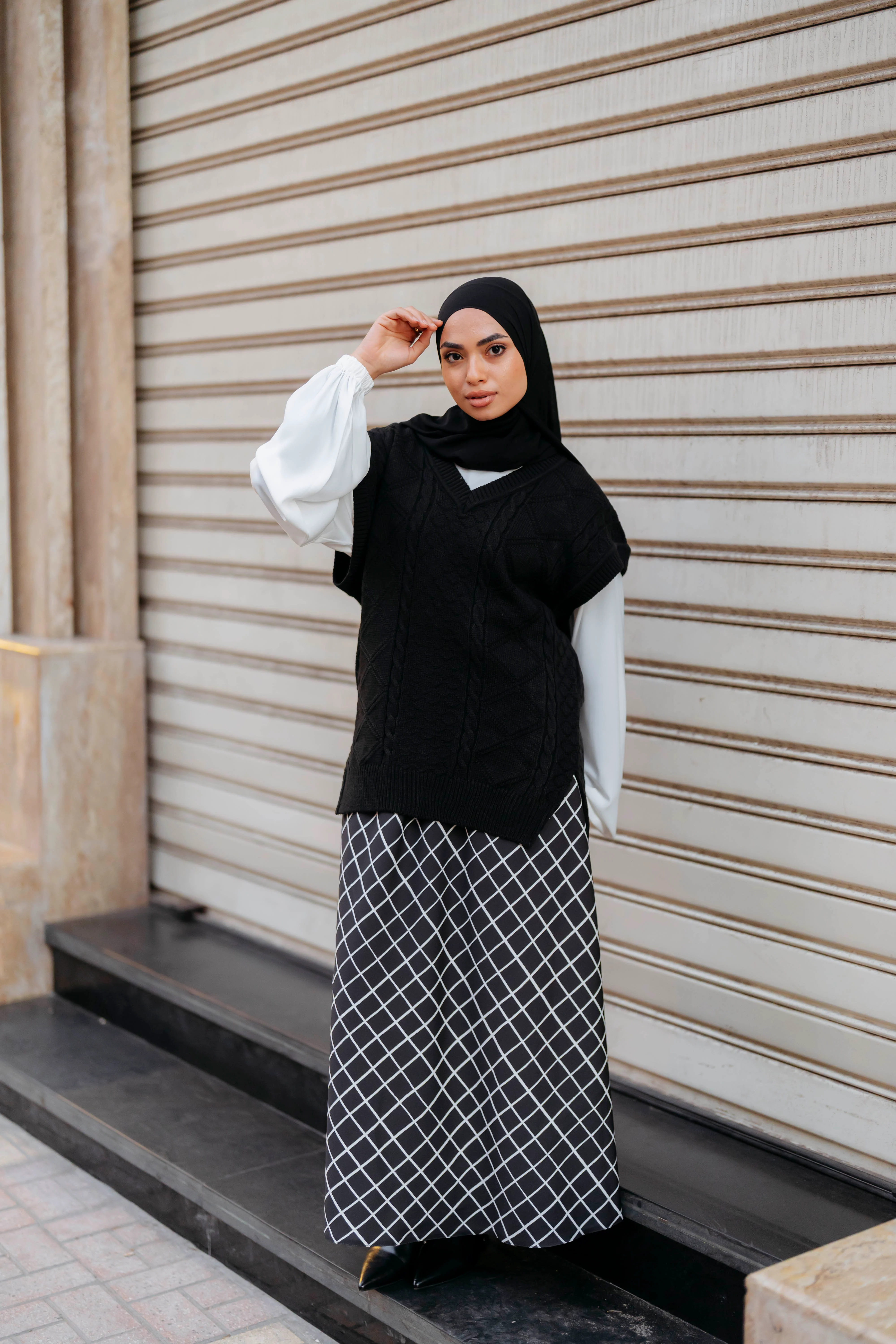 Waves Vest - Image 16