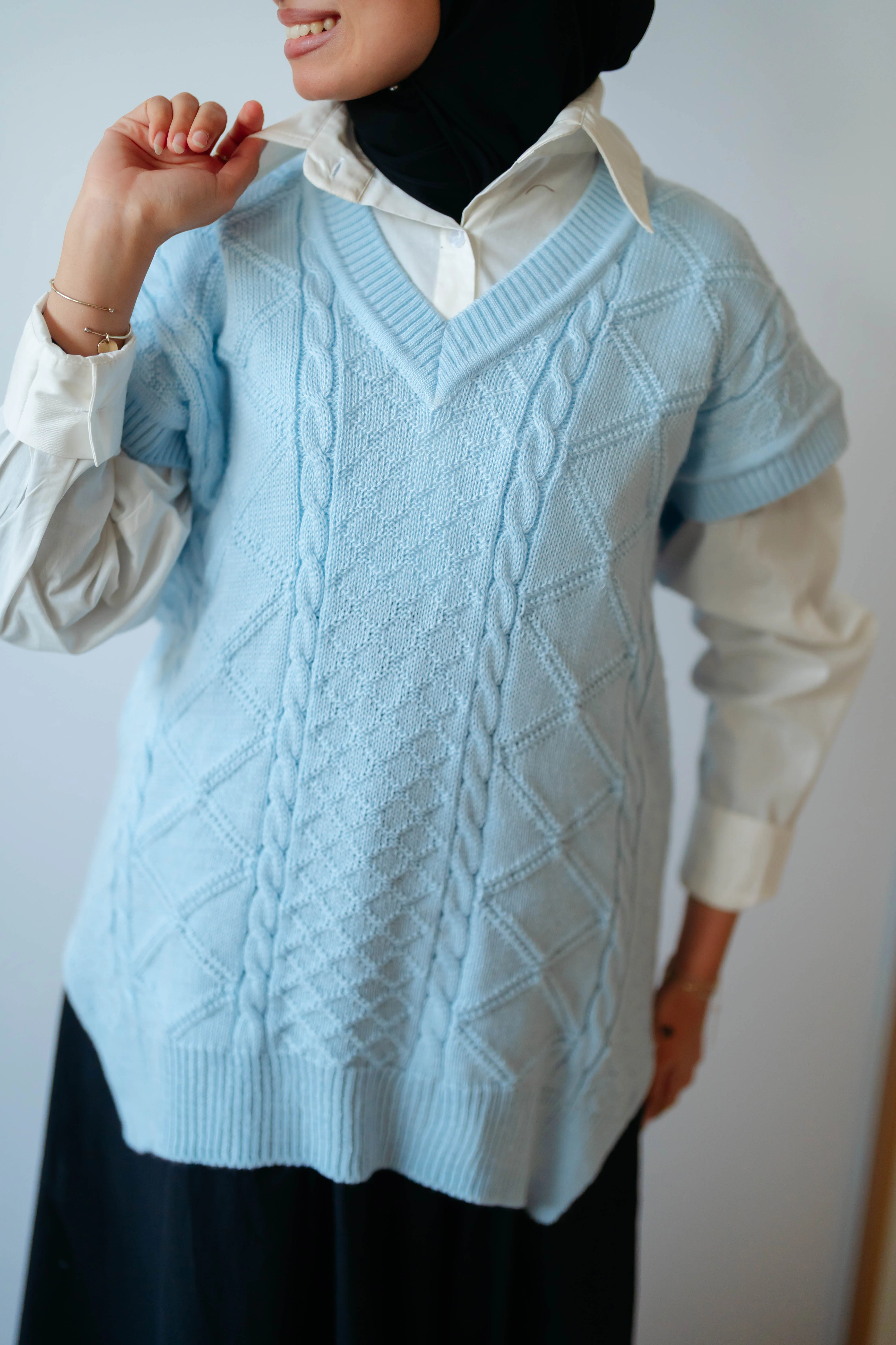 Waves Vest - Image 19